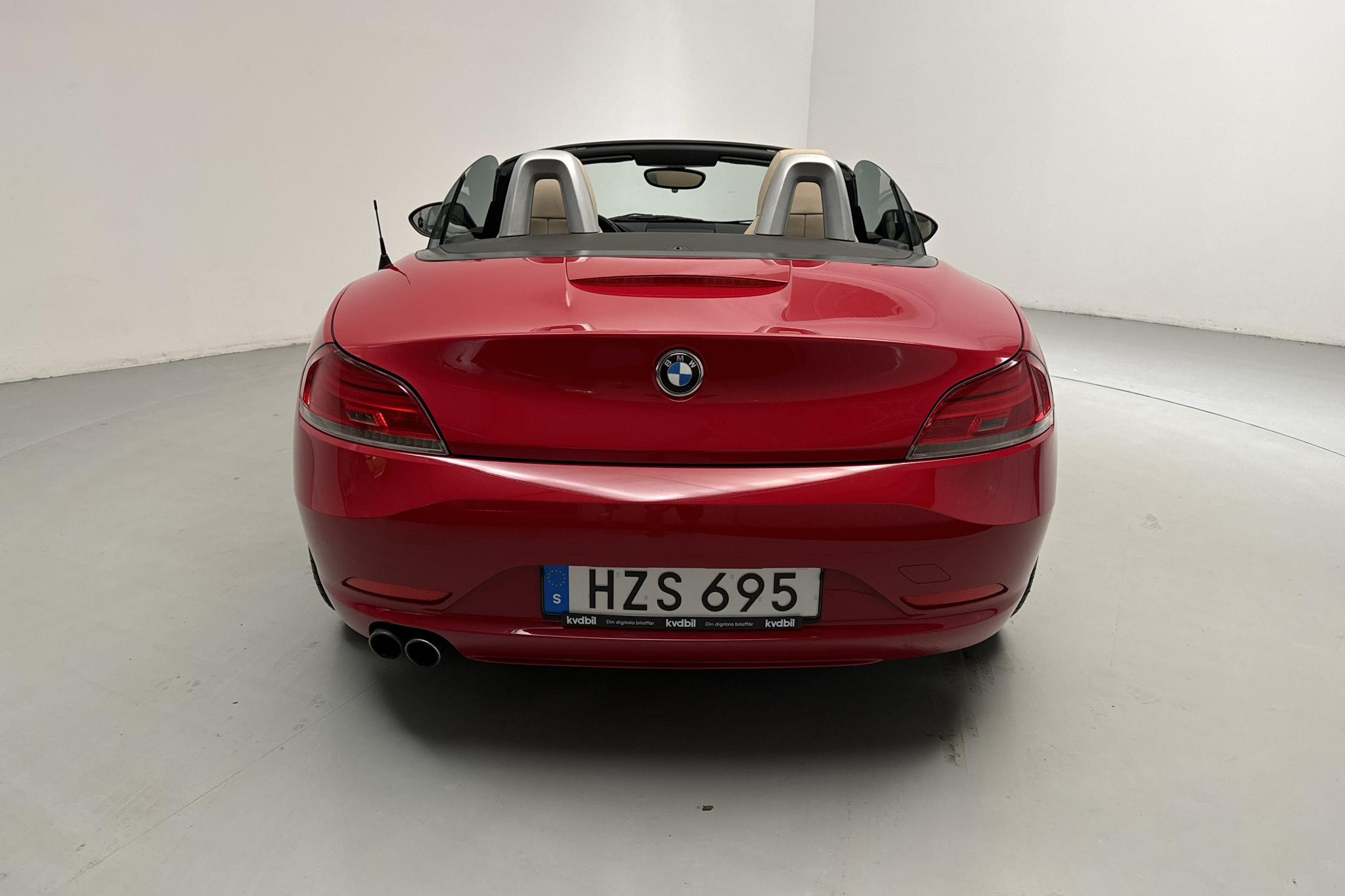 BMW Z4 sDrive 23i Roadster (204hk) - 144 410 km - Manualna - czerwony - 2010