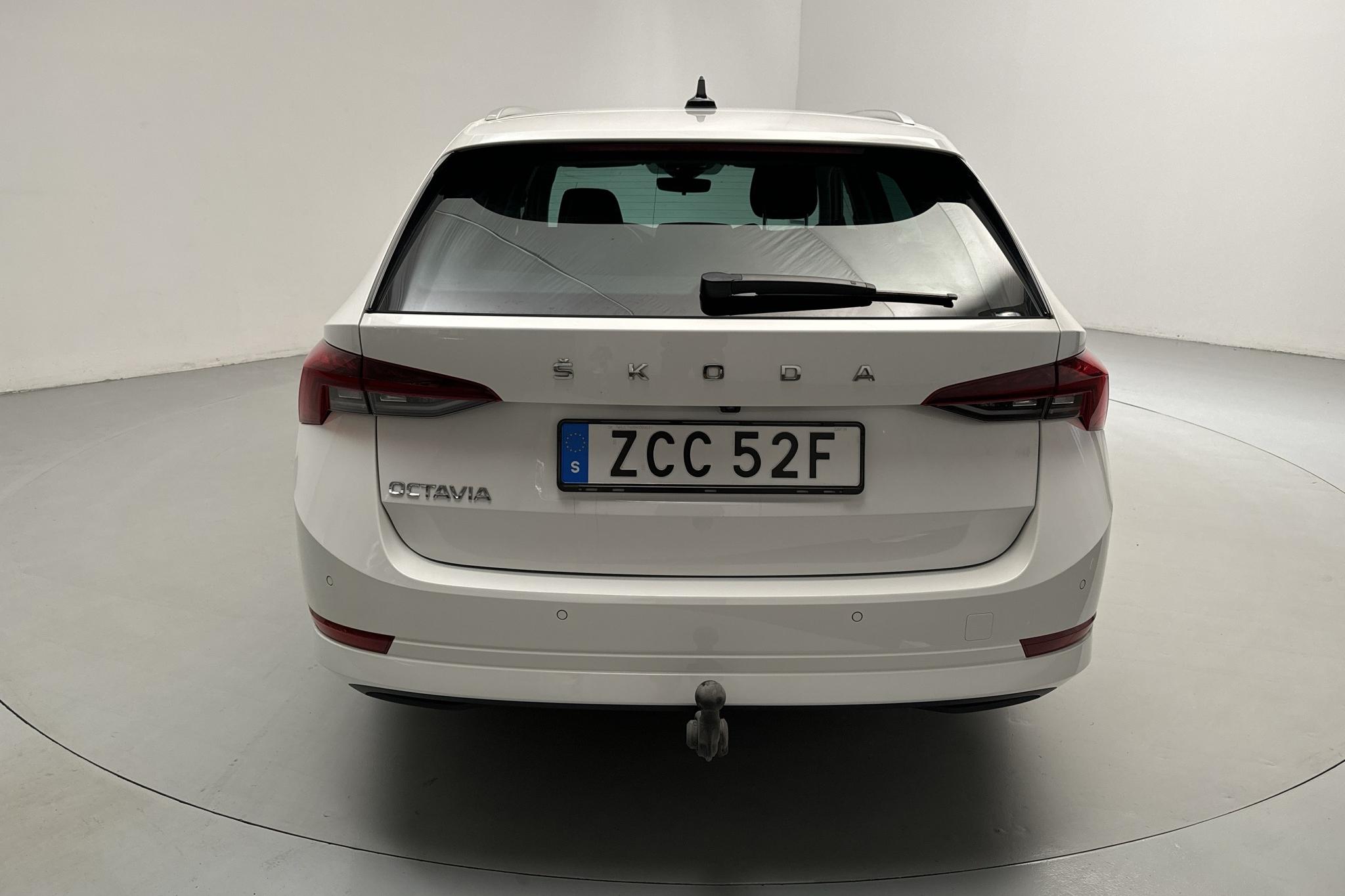 Skoda Octavia 2.0 TDI Combi (115hk) - 156 240 km - Automatic - white - 2022