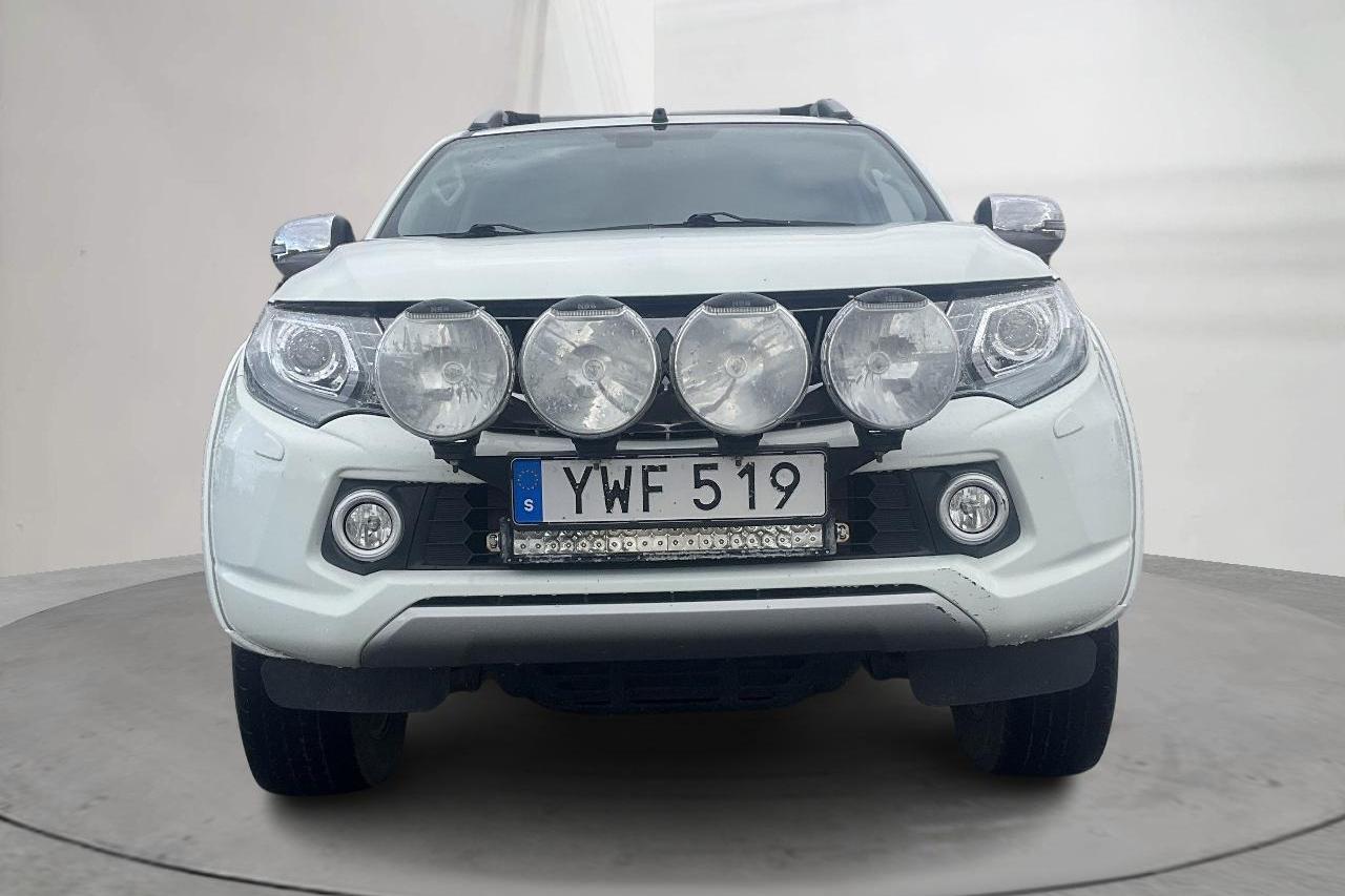 Mitsubishi L200 2.4 DI-D (181hk) - 158 470 km - Automatic - white - 2019