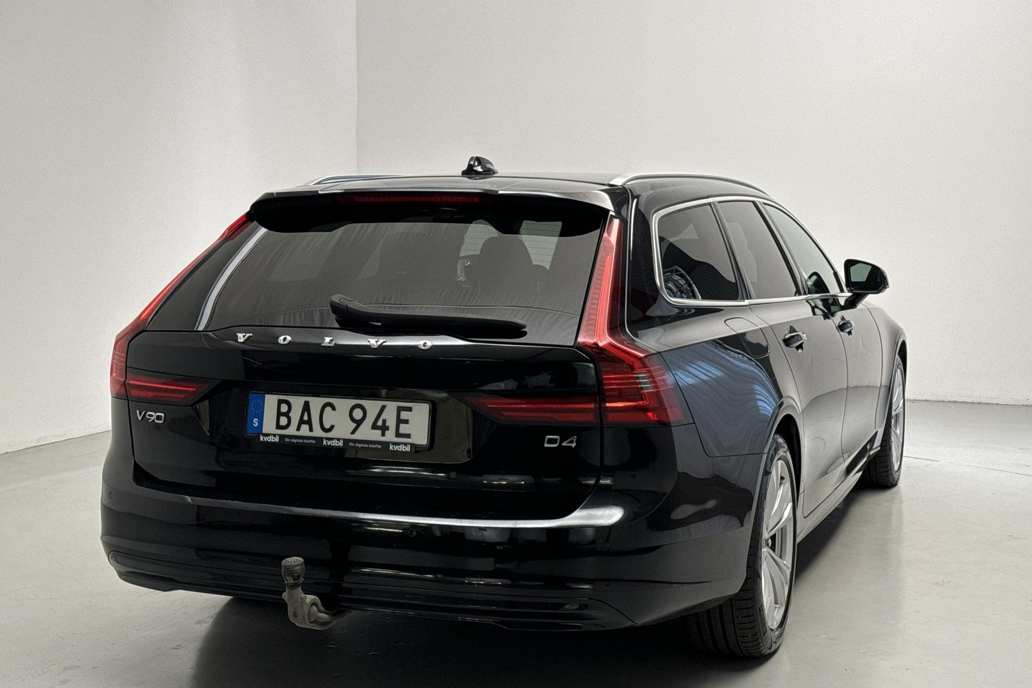 Volvo V90 D4 (190hk) - 10 196 mil - Automat - svart - 2021