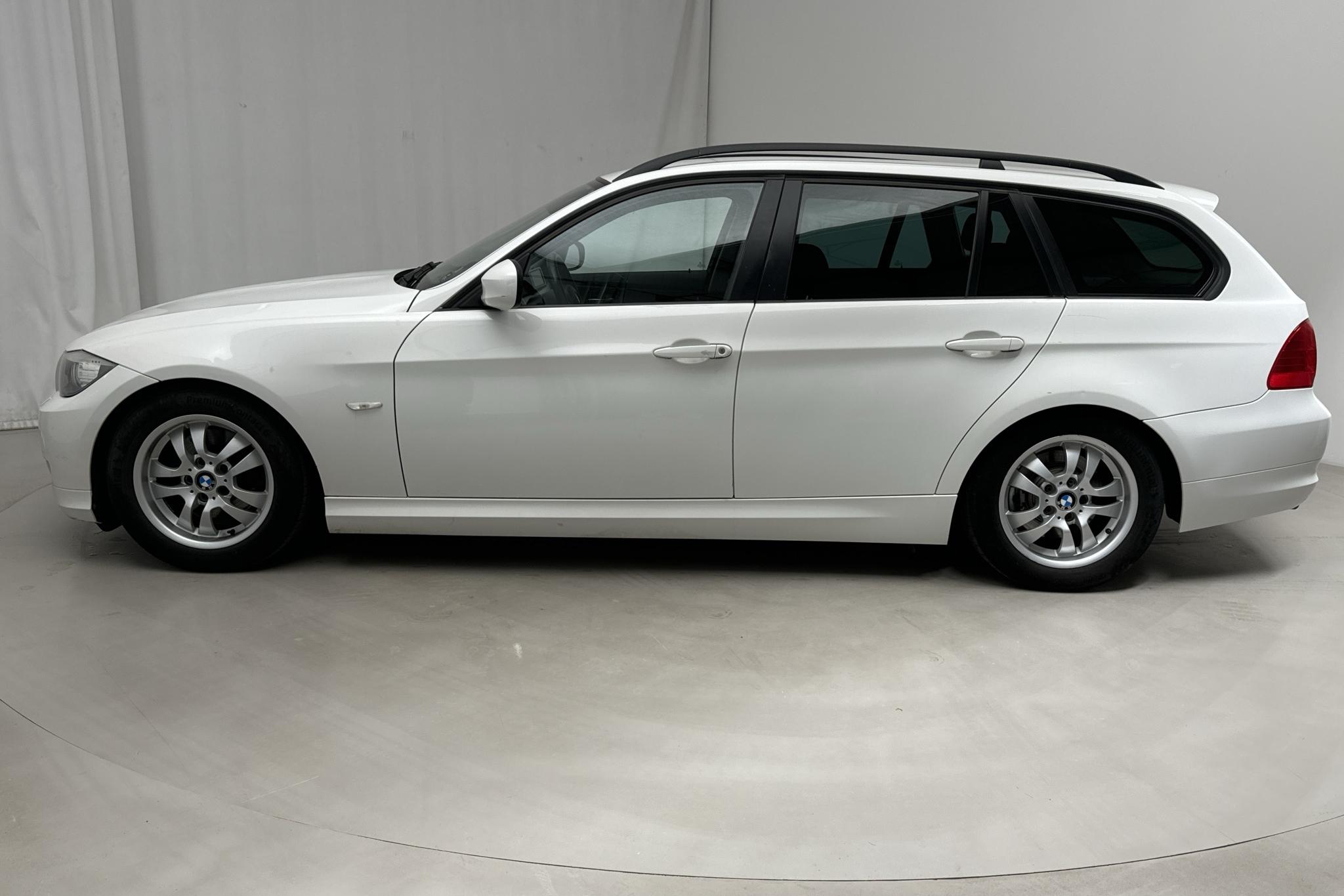 BMW 320d Touring, E91 (177hk) - 223 760 km - Automatic - white - 2009