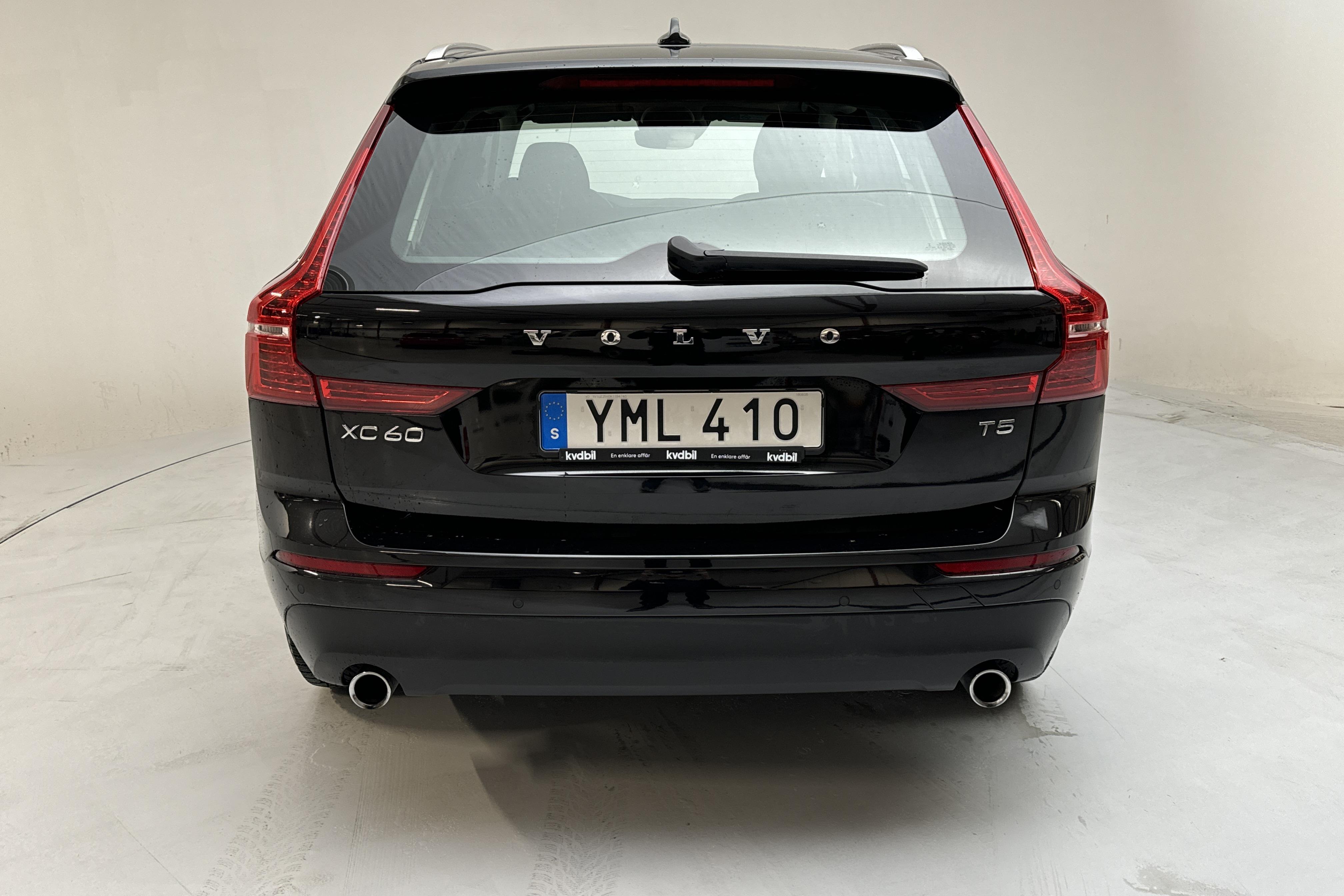 Volvo XC60 T5 2WD (254hk) - 57 210 km - Automatic - black - 2019