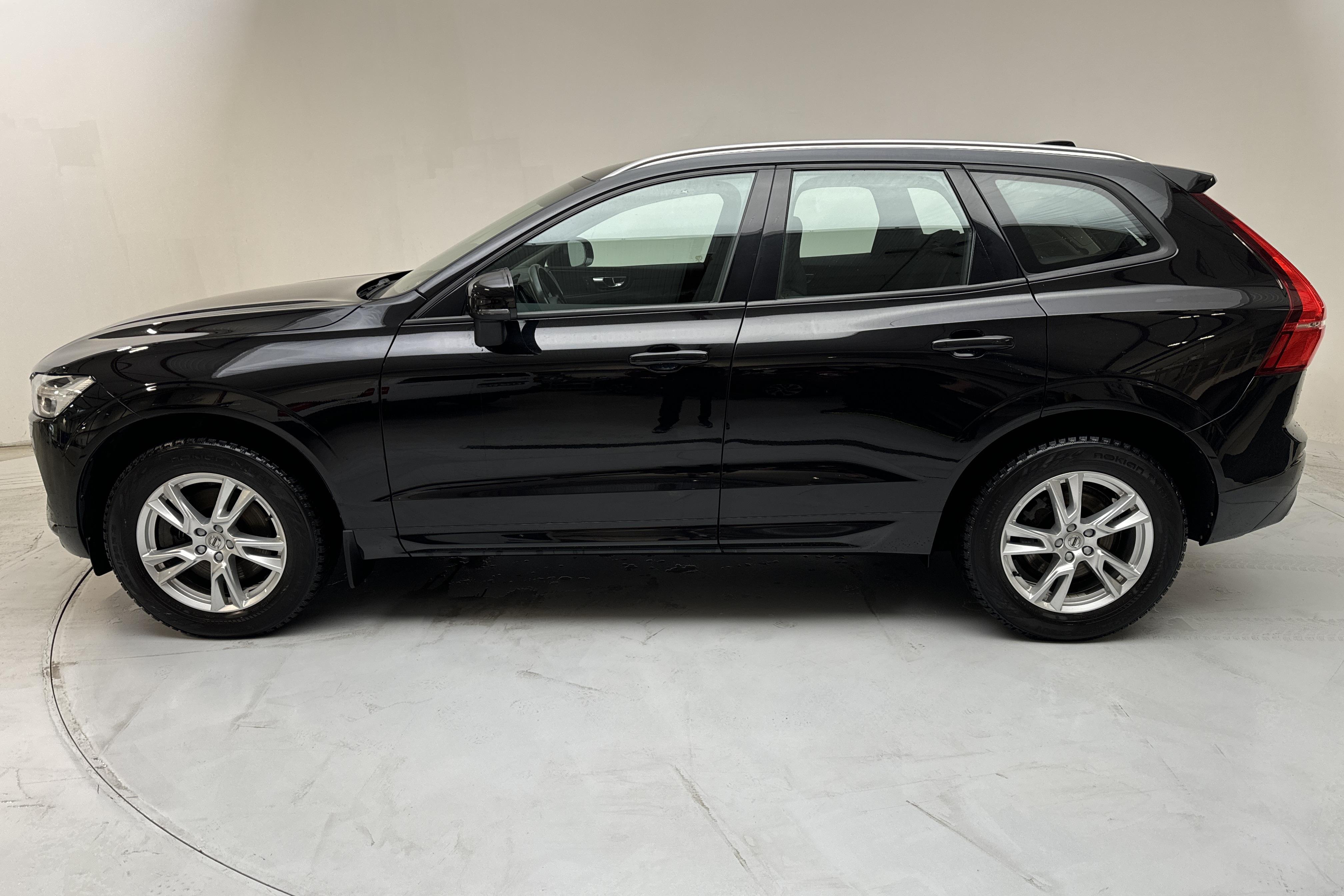 Volvo XC60 T5 2WD (254hk) - 57 210 km - Automaatne - must - 2019