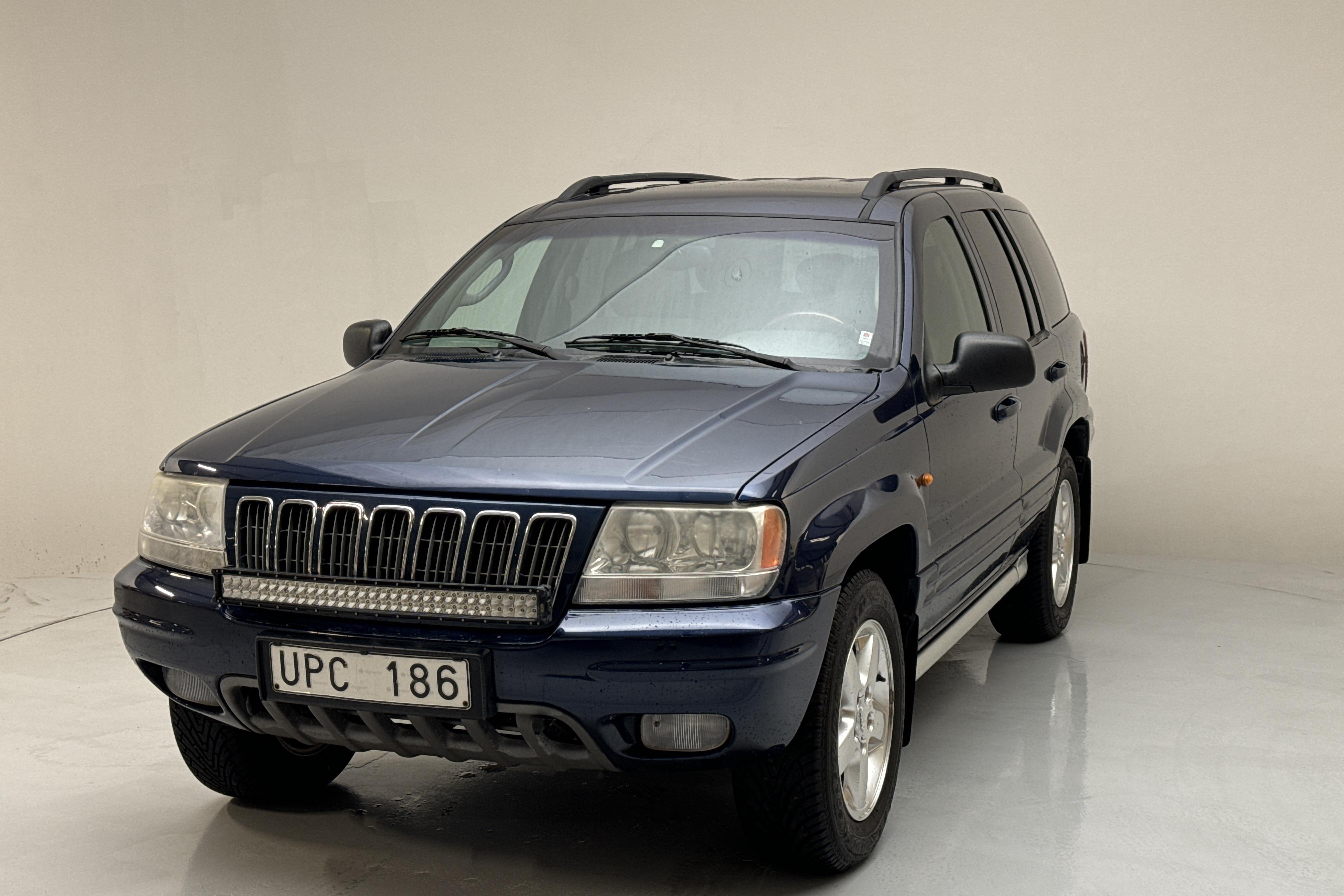 Jeep Grand Cherokee 4.7 (258hk) - 174 750 km - Automaatne - sinine - 2002