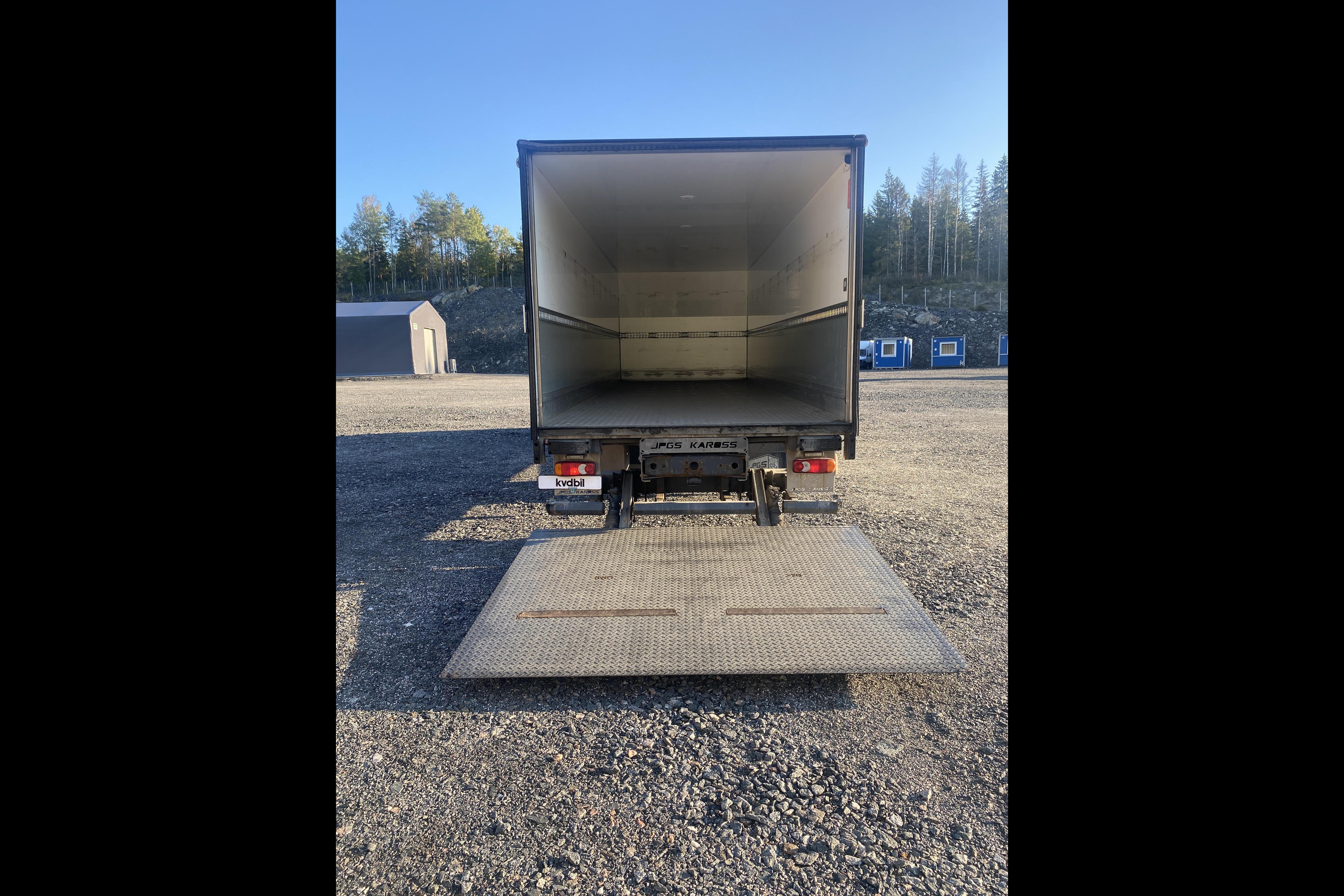 Volvo FL250 - 324 660 km - Automatic - white - 2017