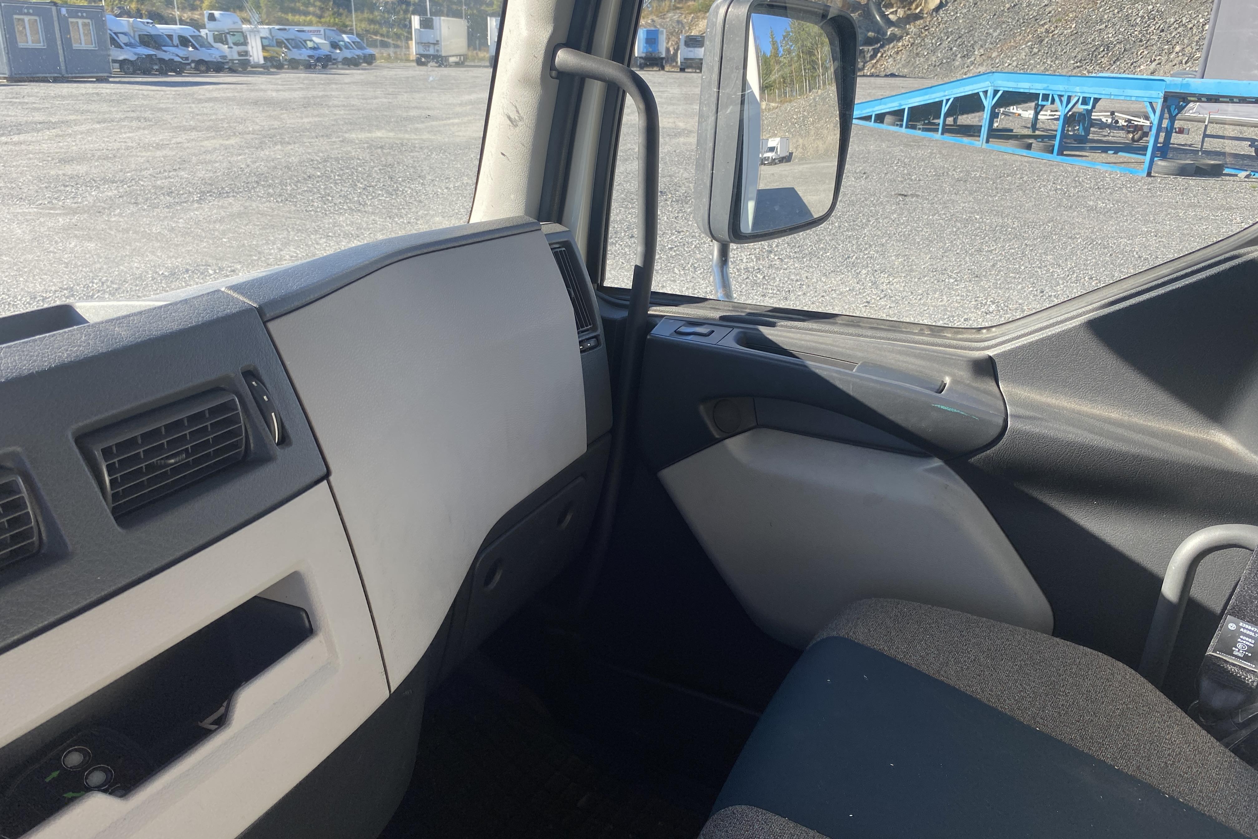 Volvo FL250 - 324 660 km - Automatic - white - 2017