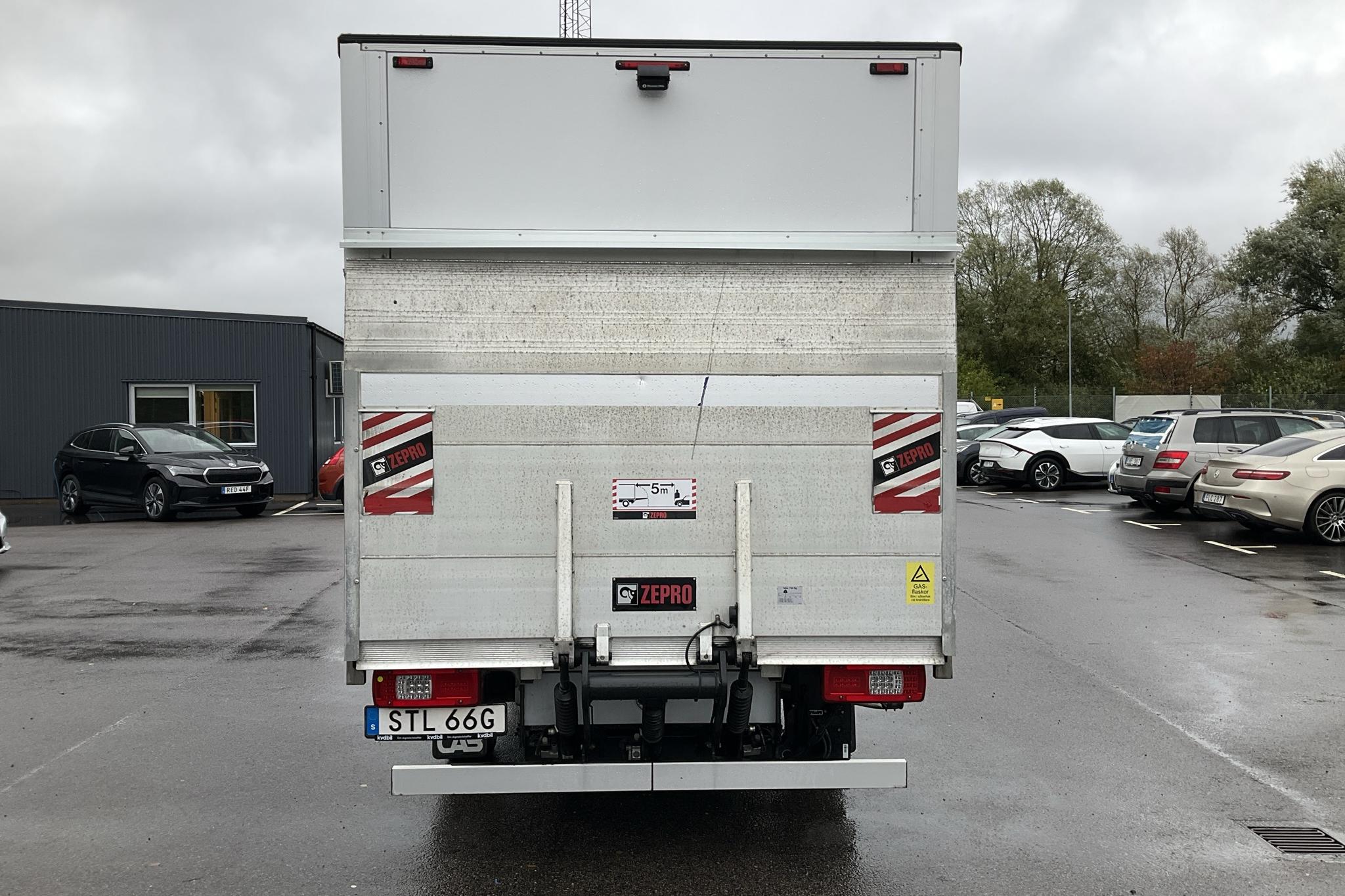 Mercedes Sprinter 317 CDI Volymskåp RWD (170hk) - 38 370 km - Automaatne - valge - 2023