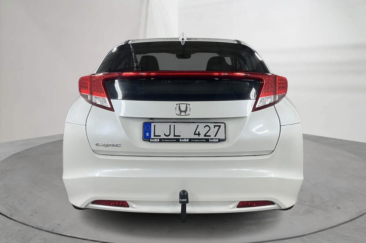 Honda Civic 1.8 i-VTEC 5dr (142hk) - 192 430 km - Käsitsi - valge - 2012