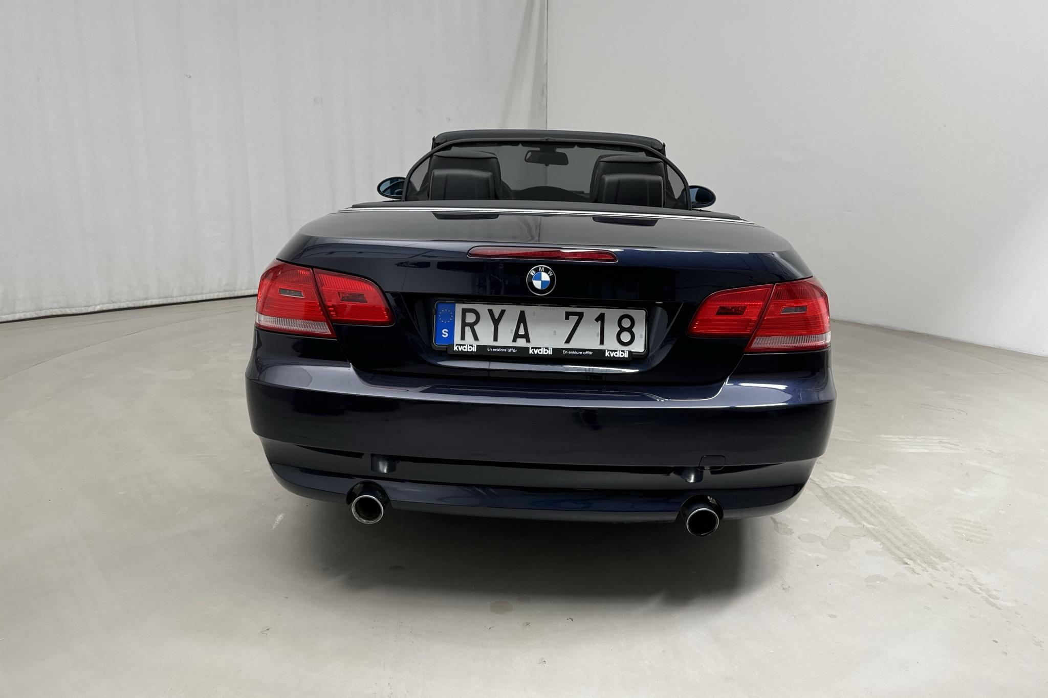 BMW 335i Cabriolet, E93 (306hk) - 63 660 km - Manual - Dark Blue - 2009