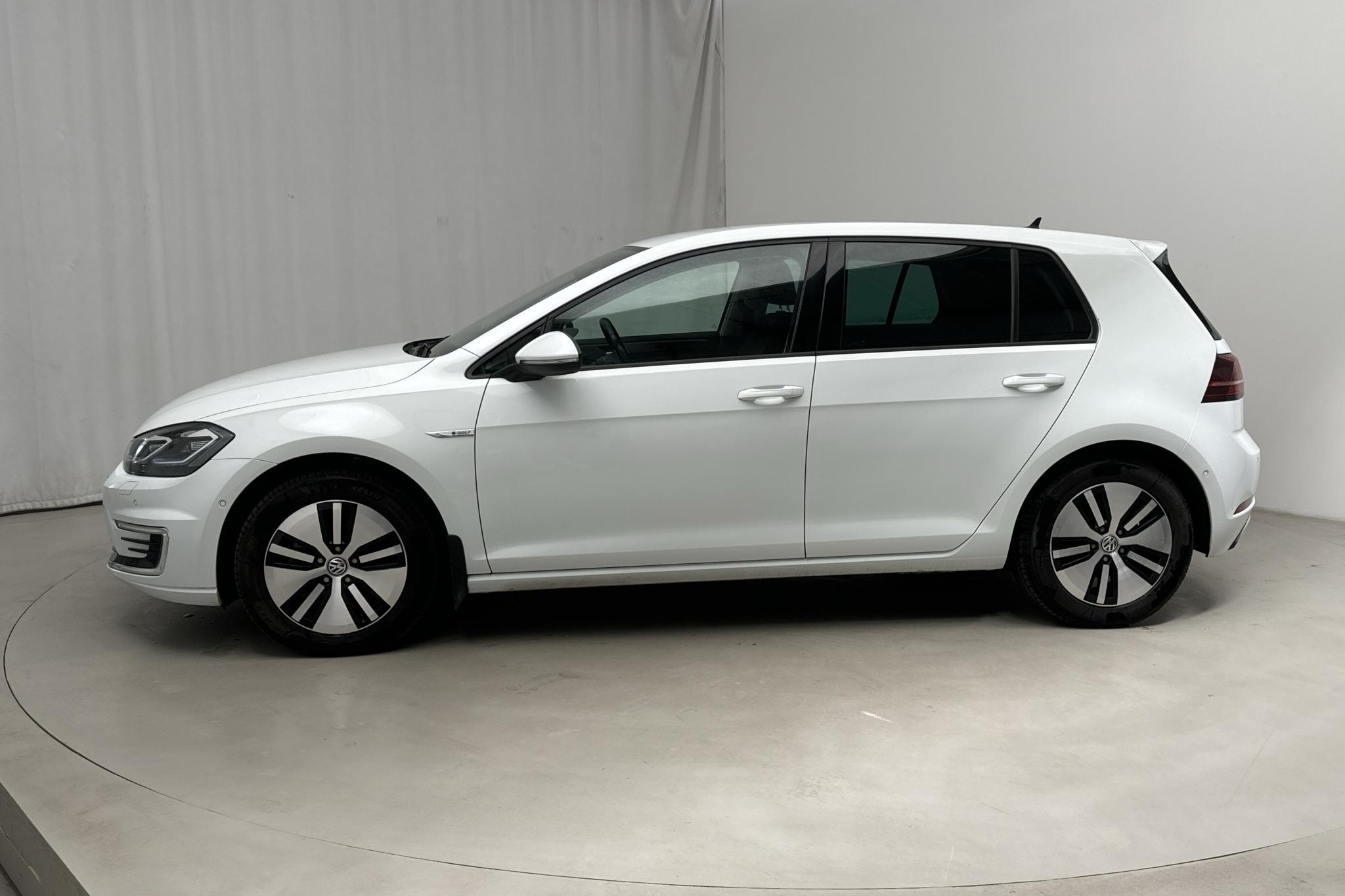 VW e-Golf VII 5dr (136hk) - 128 030 km - Automatic - white - 2020