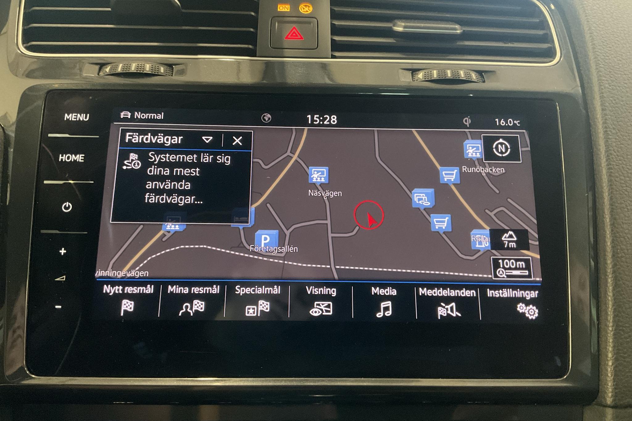 VW e-Golf VII 5dr (136hk) - 128 030 km - Automatyczna - biały - 2020