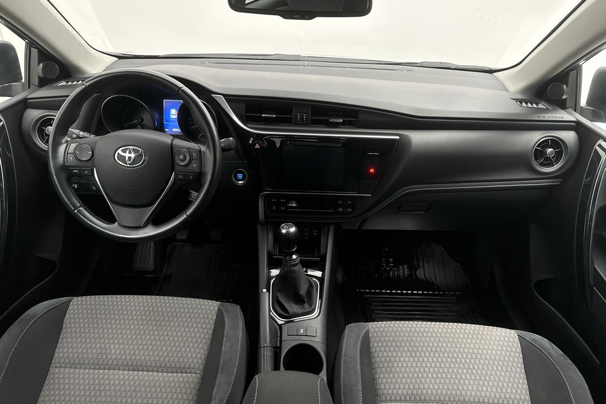 Toyota Auris 1.2T 5dr (116hk) - 49 040 km - Käsitsi - Dark Blue - 2018