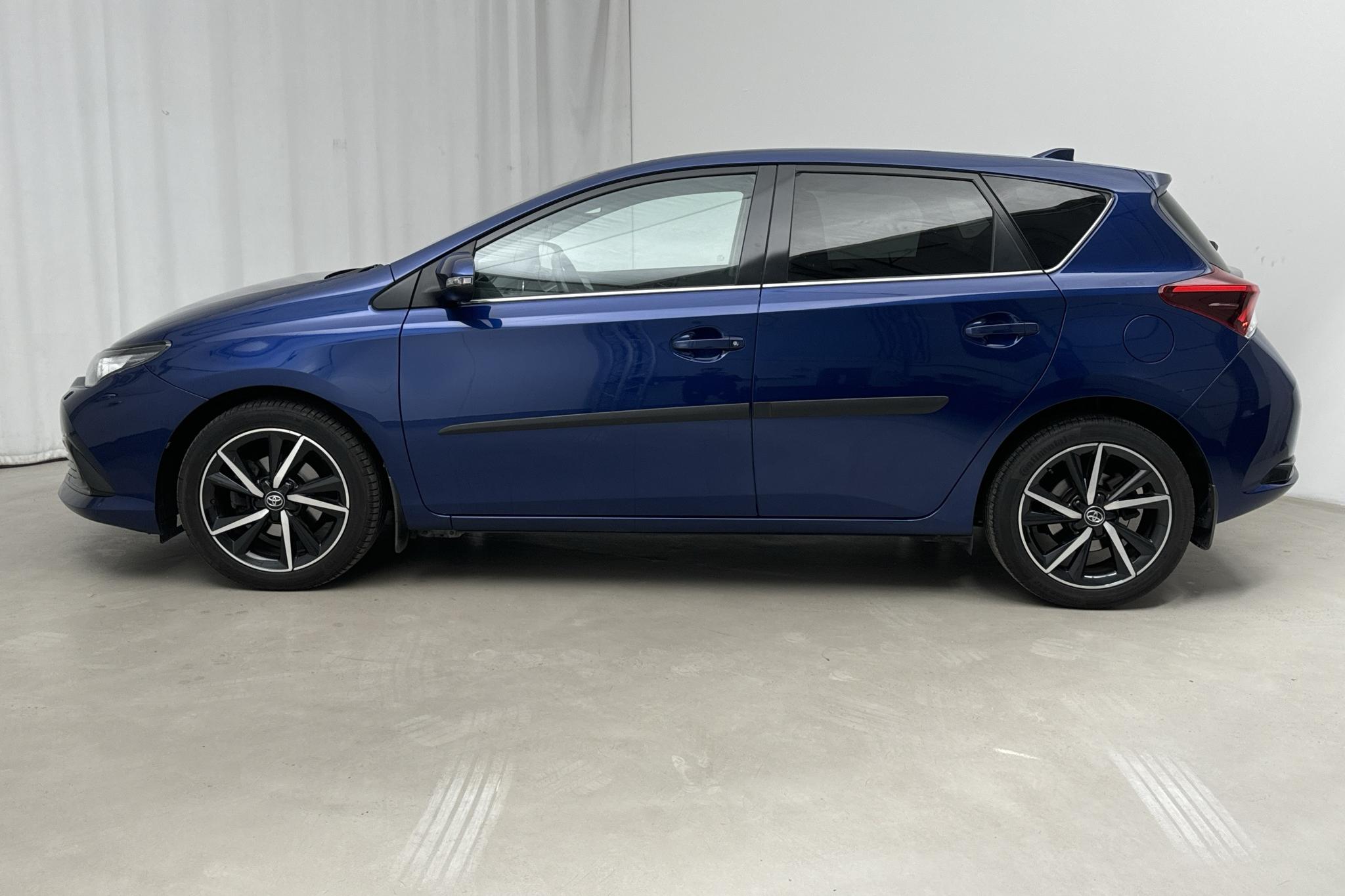 Toyota Auris 1.2T 5dr (116hk) - 49 040 km - Käsitsi - Dark Blue - 2018