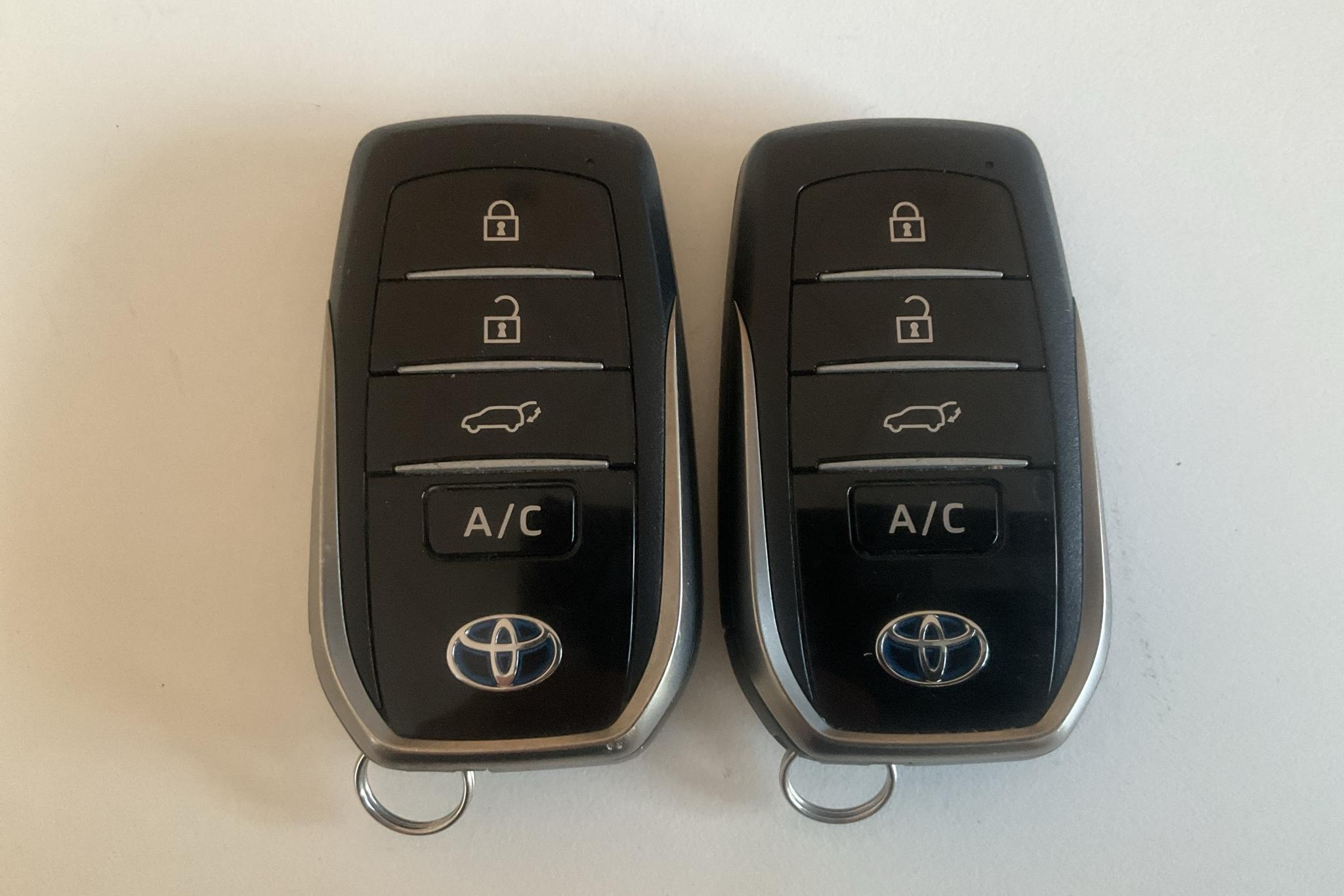 Toyota RAV4 2.5 Plug-in Hybrid AWD (306hk) - 6 530 mil - Automat - svart - 2021