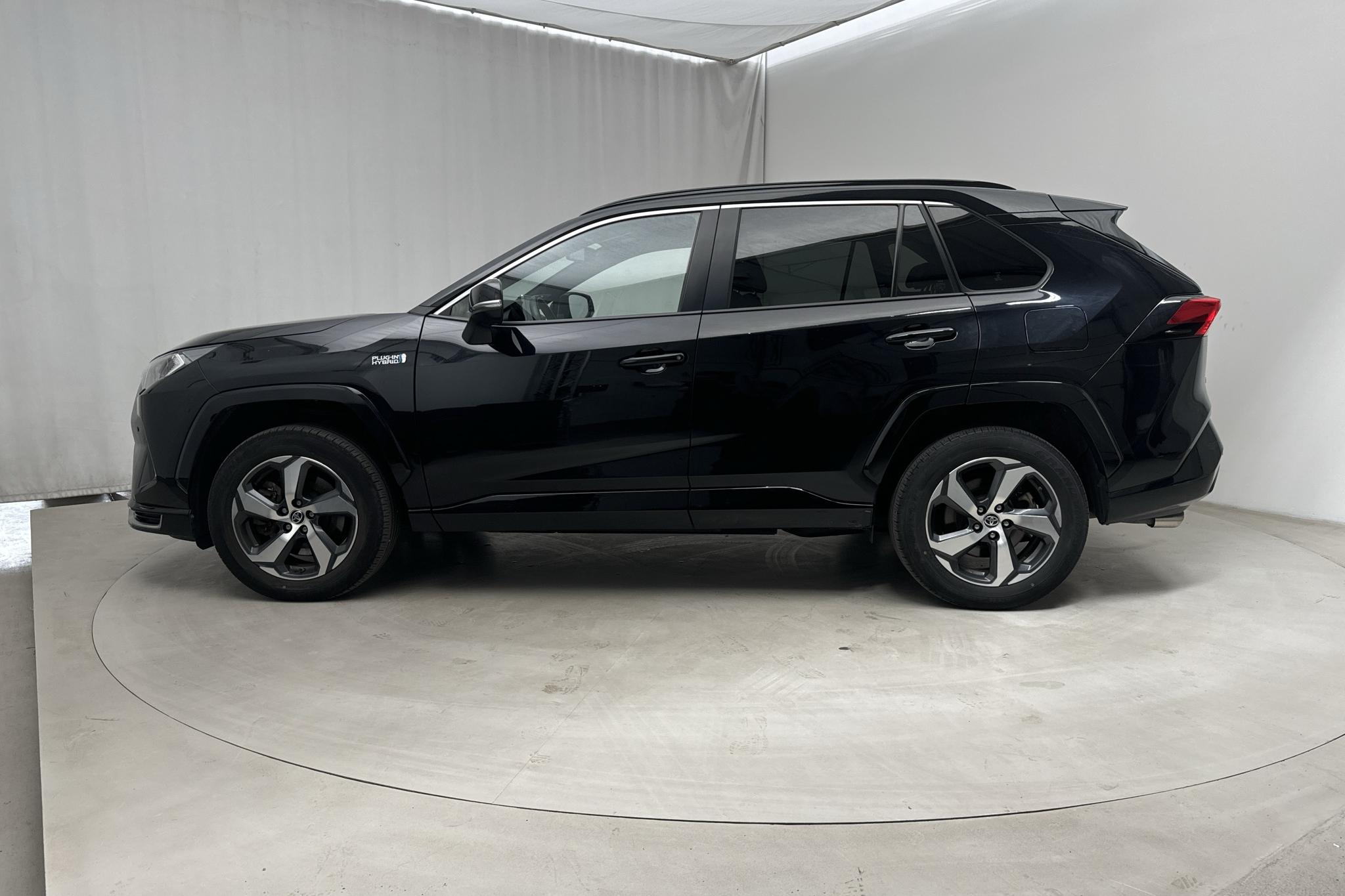 Toyota RAV4 2.5 Plug-in Hybrid AWD (306hk) - 65 300 km - Automaattinen - musta - 2021