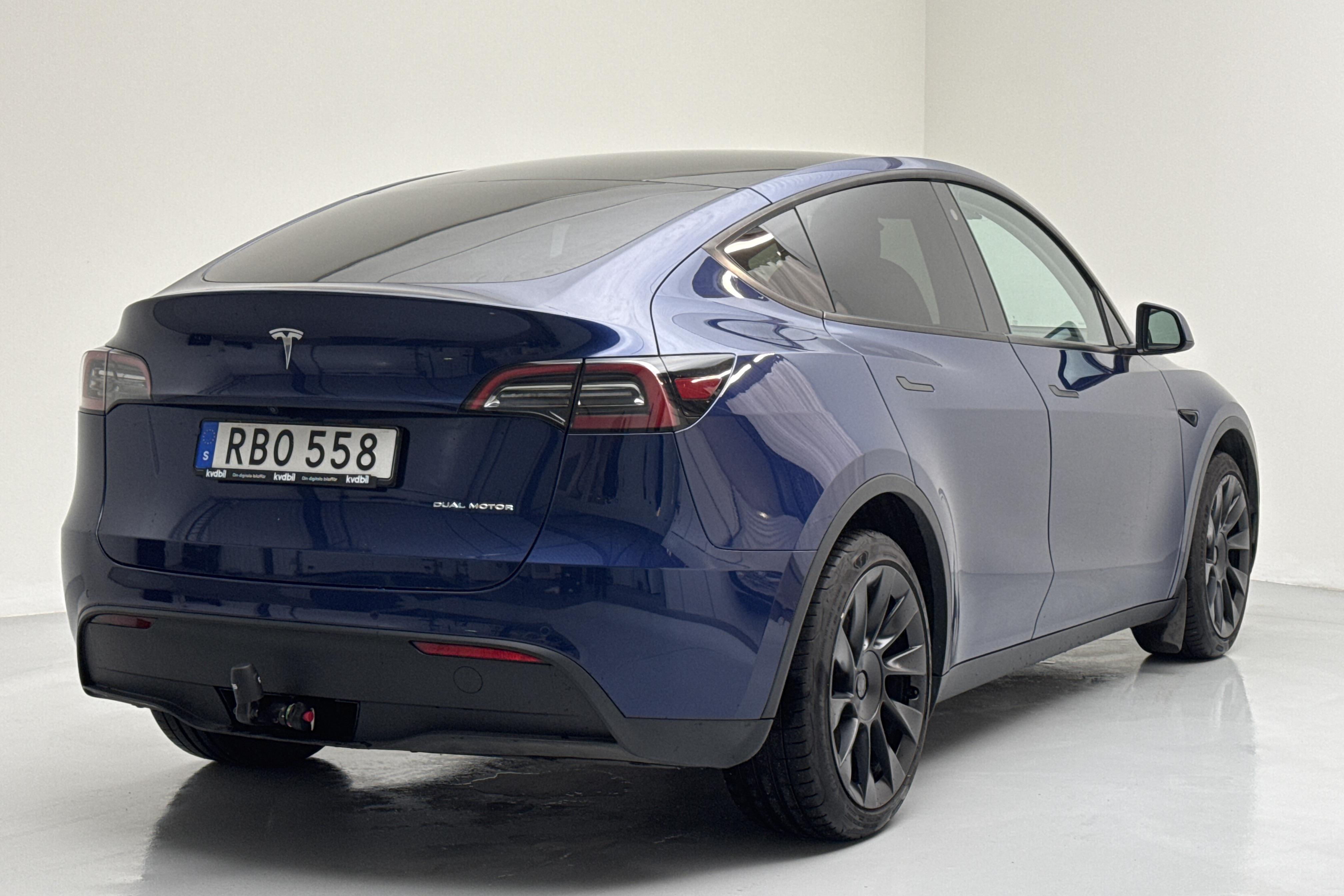 Tesla Model Y Long Range Dual Motor AWD - 78 750 km - Automaattinen - sininen - 2021