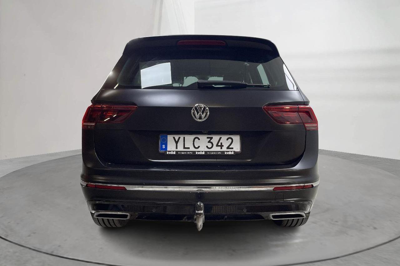 VW Tiguan 2.0 TDI 4MOTION (240hk) - 14 582 mil - Automat - svart - 2017