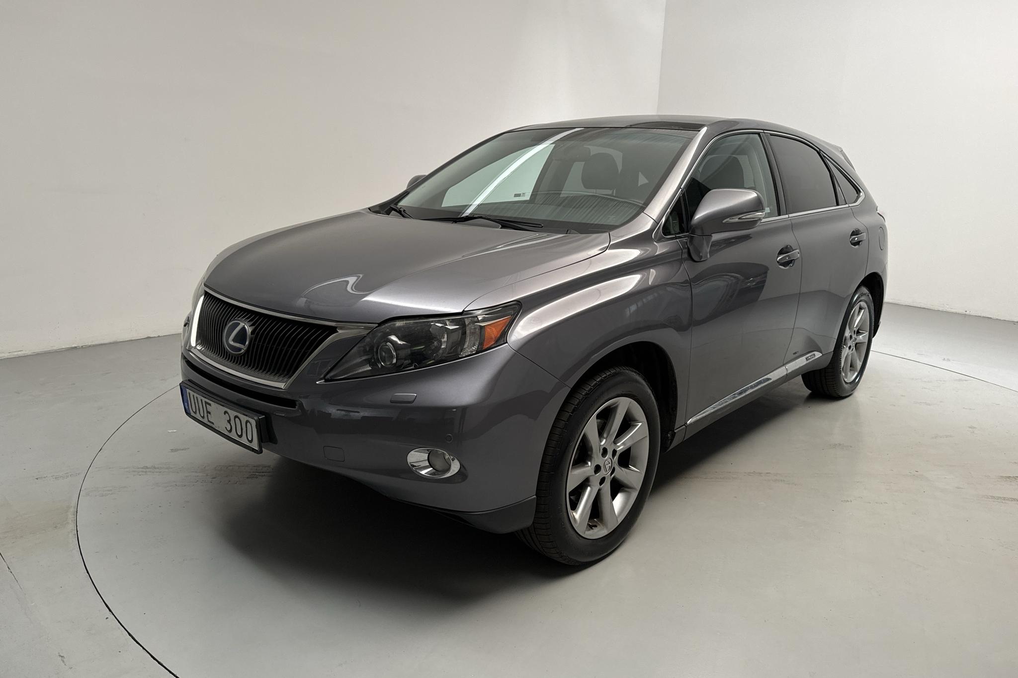 Lexus RX 450h AWD (249hk) - 21 173 mil - Automat - grå - 2012