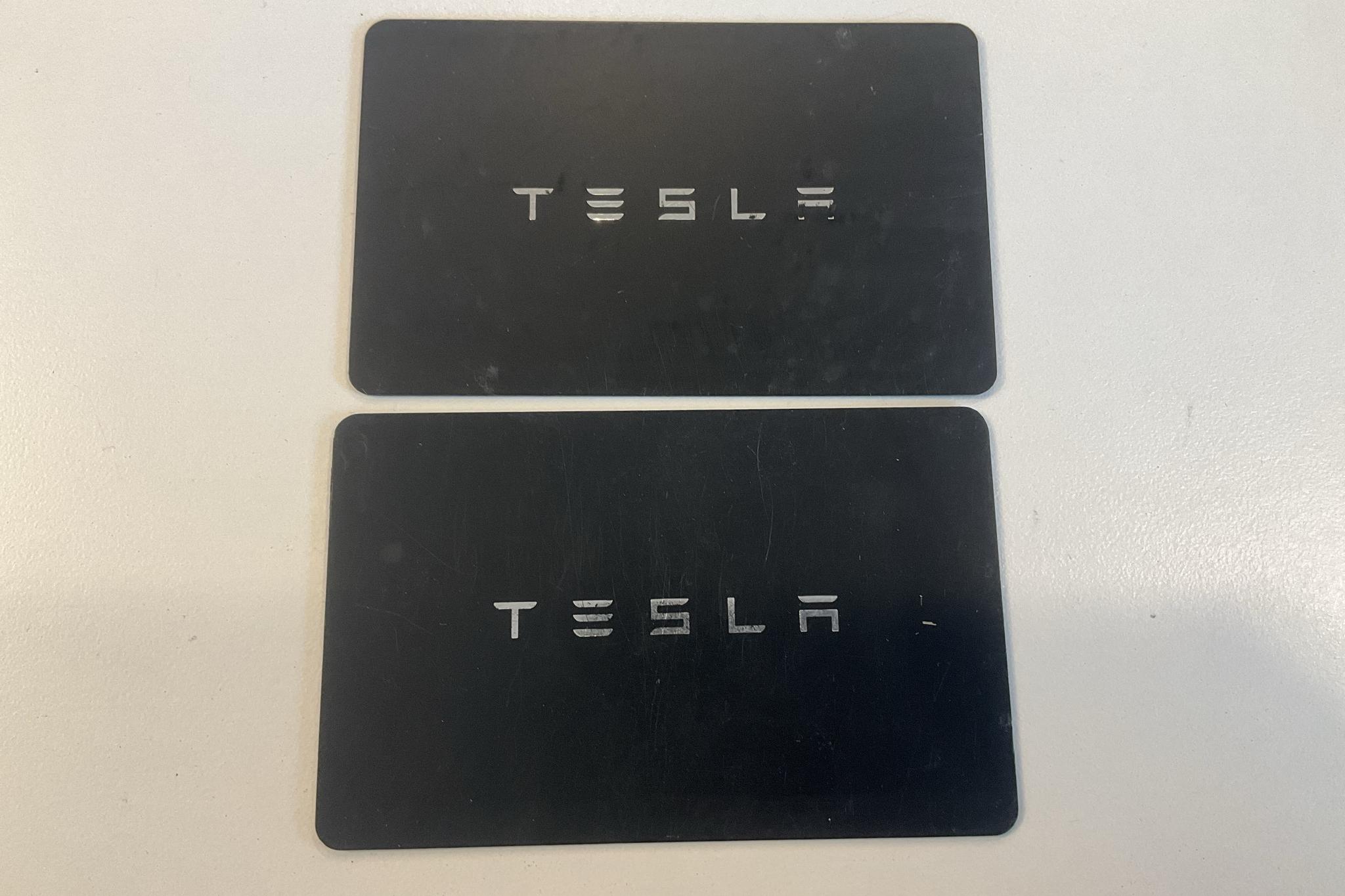 Tesla Model Y Long Range Dual Motor AWD - 56 620 km - Automaattinen - harmaa - 2022