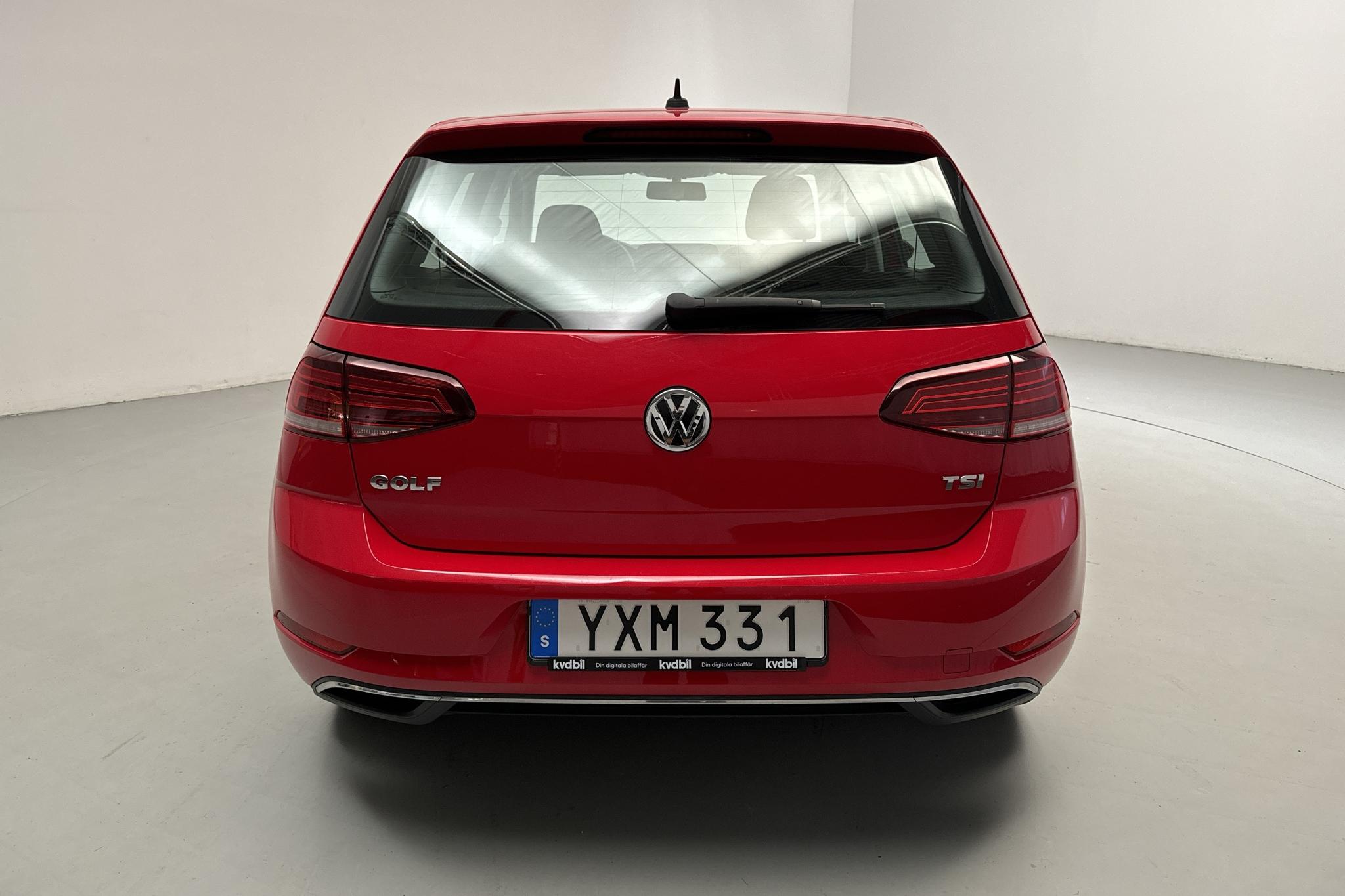 VW Golf VII 1.0 TSI 5dr (110hk) - 69 180 km - Automatyczna - czerwony - 2018