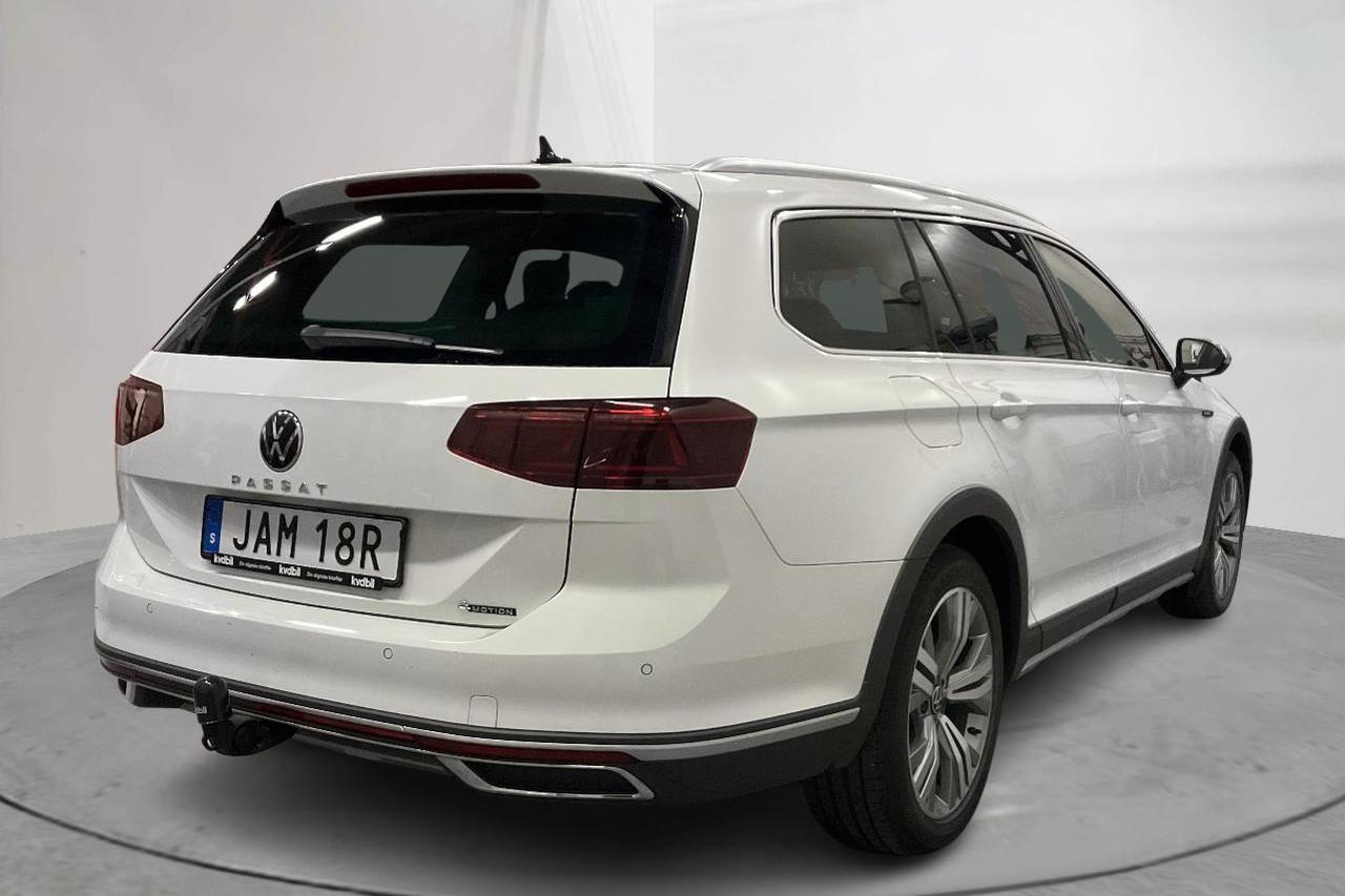 VW Passat Alltrack 2.0 TDI Sportscombi 4Motion (200hk) - 6 200 mil - Automat - vit - 2021