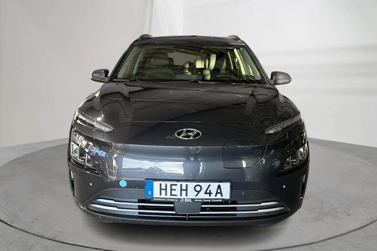 Hyundai Kona Electric 64kWh (204hk) - 59 940 km - Automatic - gray - 2022