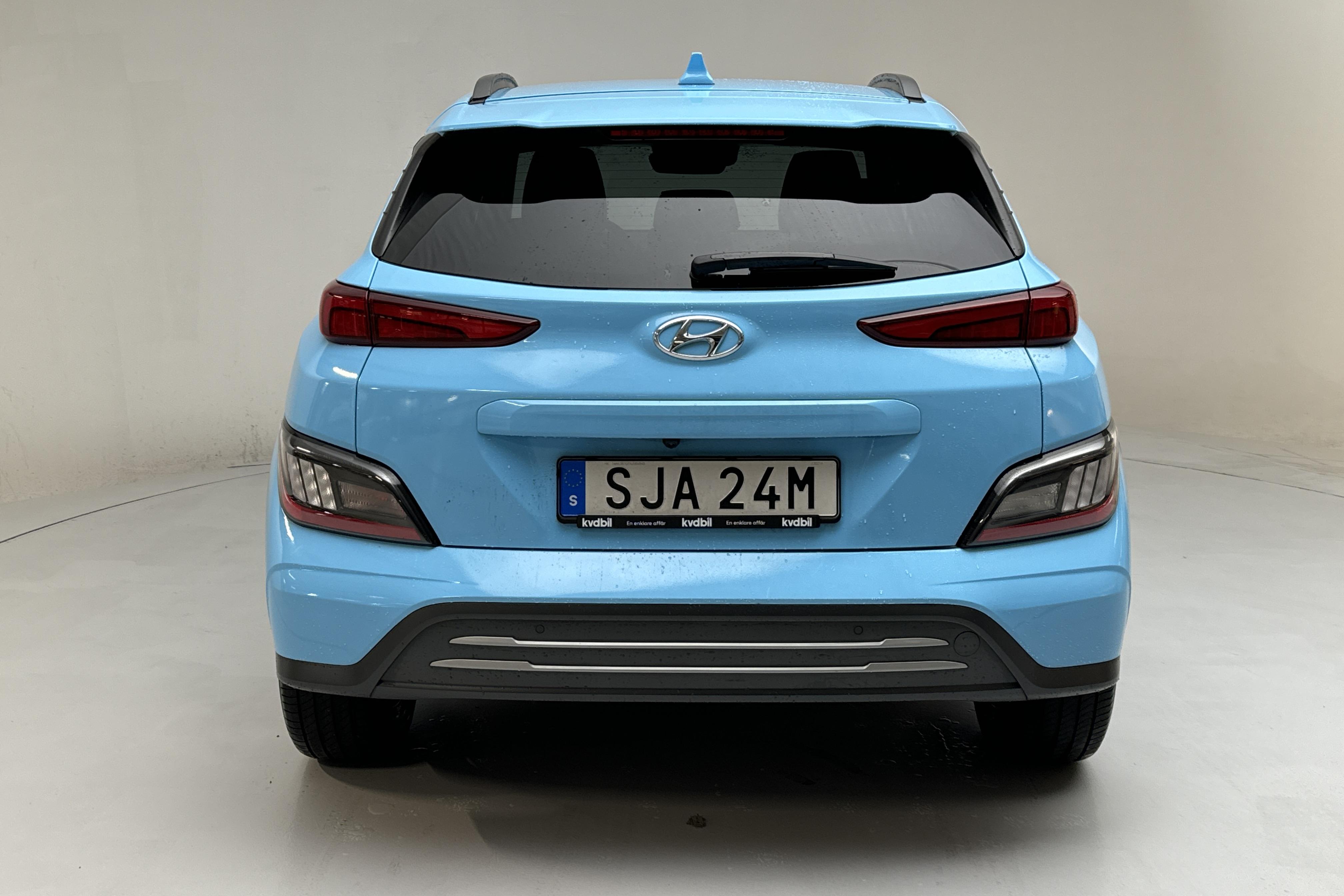 Hyundai Kona Electric 64kWh (204hk) - 2 997 mil - Automat - grå - 2022