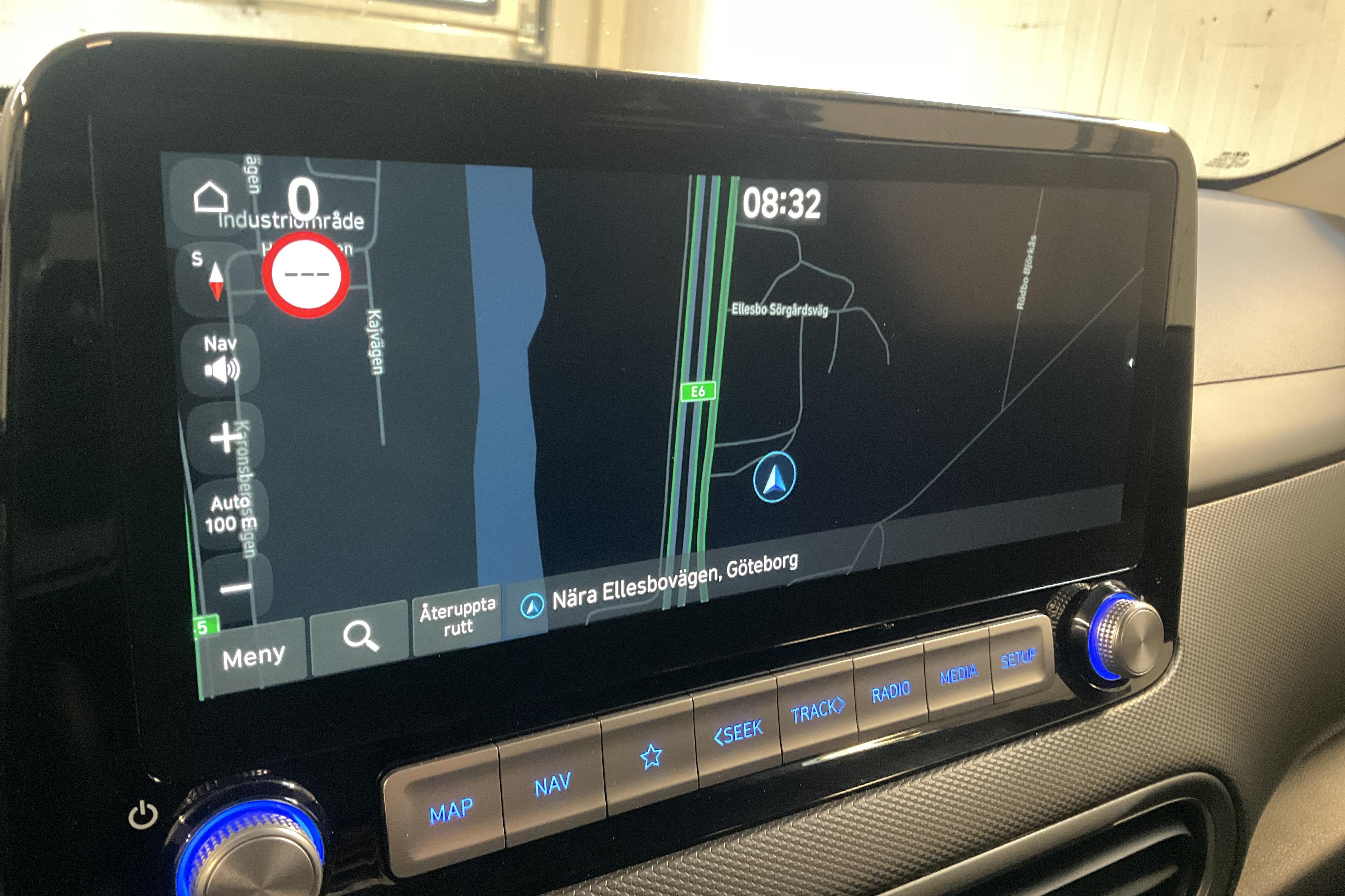 Hyundai Kona Electric 64kWh (204hk) - 2 997 mil - Automat - grå - 2022