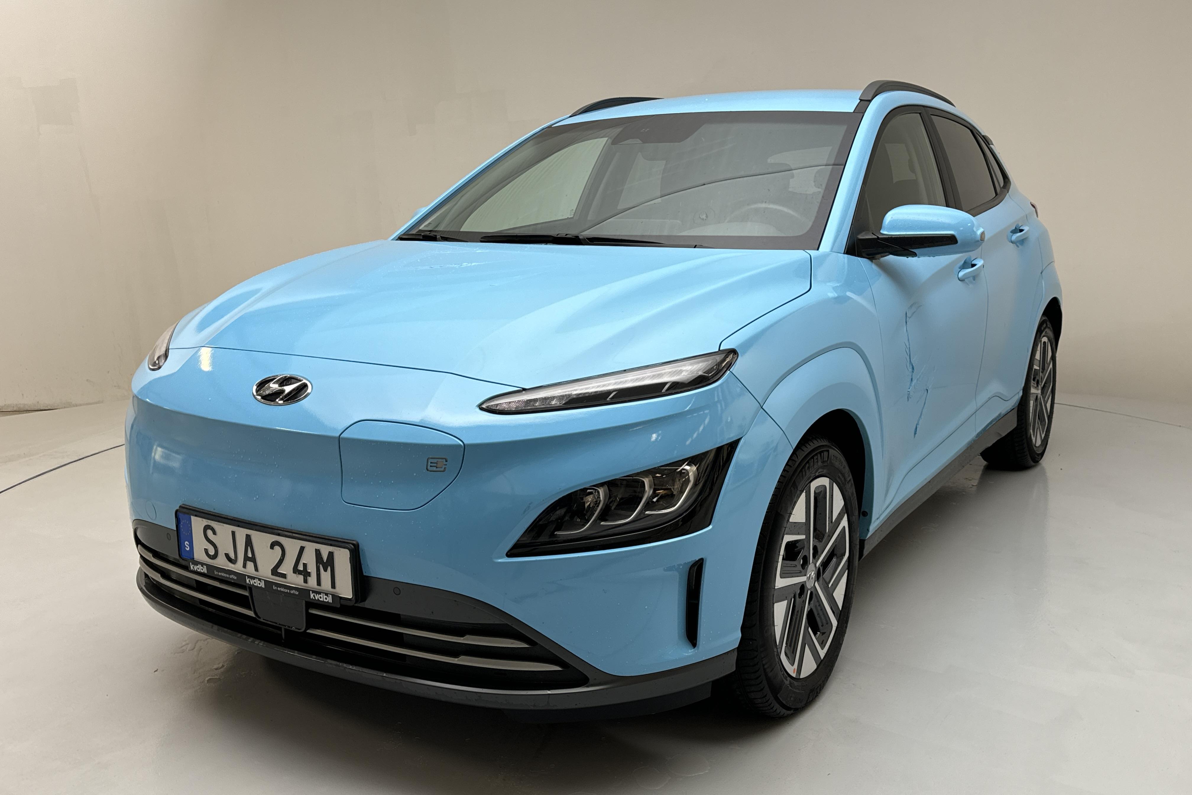 Hyundai Kona Electric 64kWh (204hk) - 29 970 km - Automaattinen - harmaa - 2022