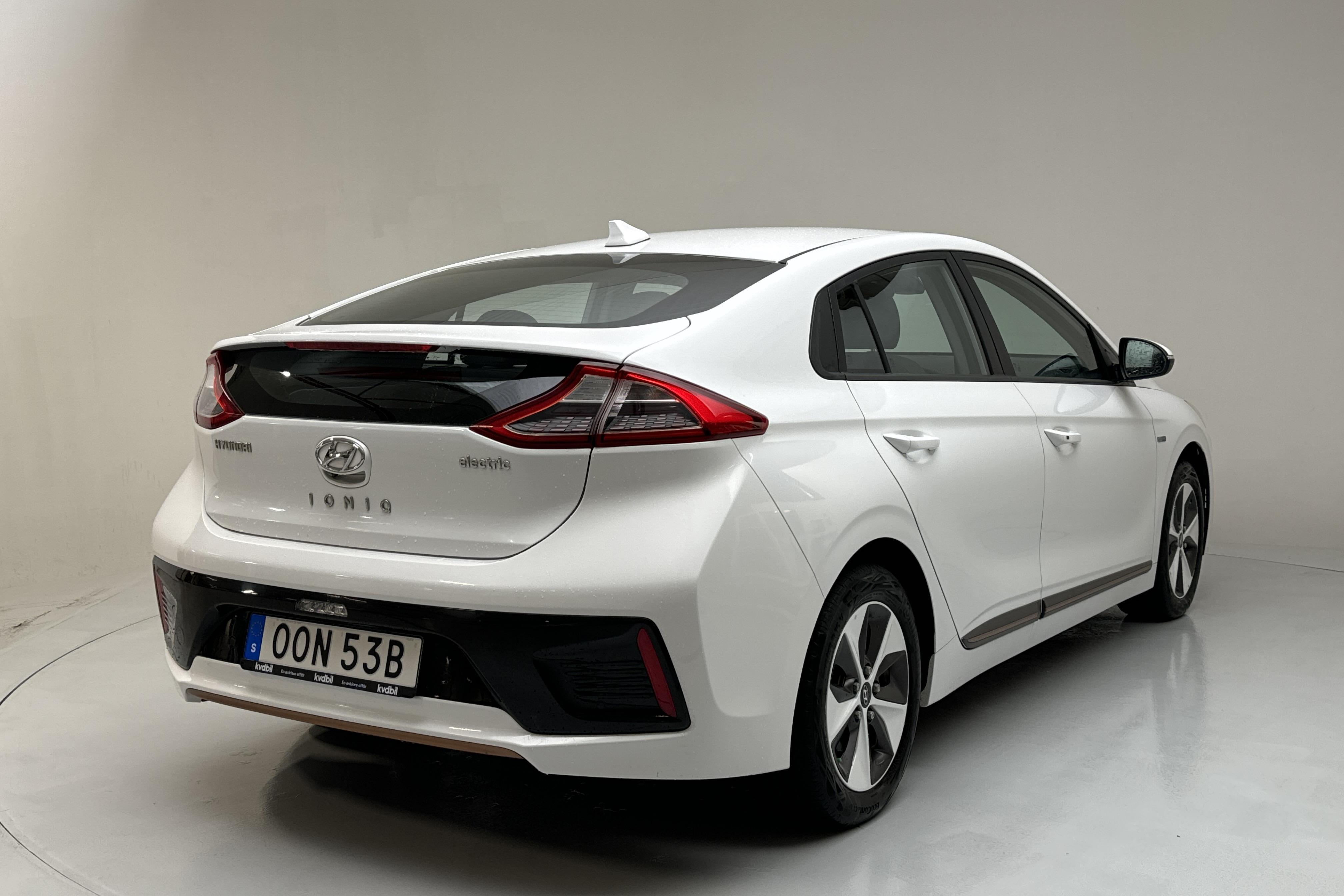 Hyundai IONIQ Electric (120hk) - 110 460 km - Automatic - 2019