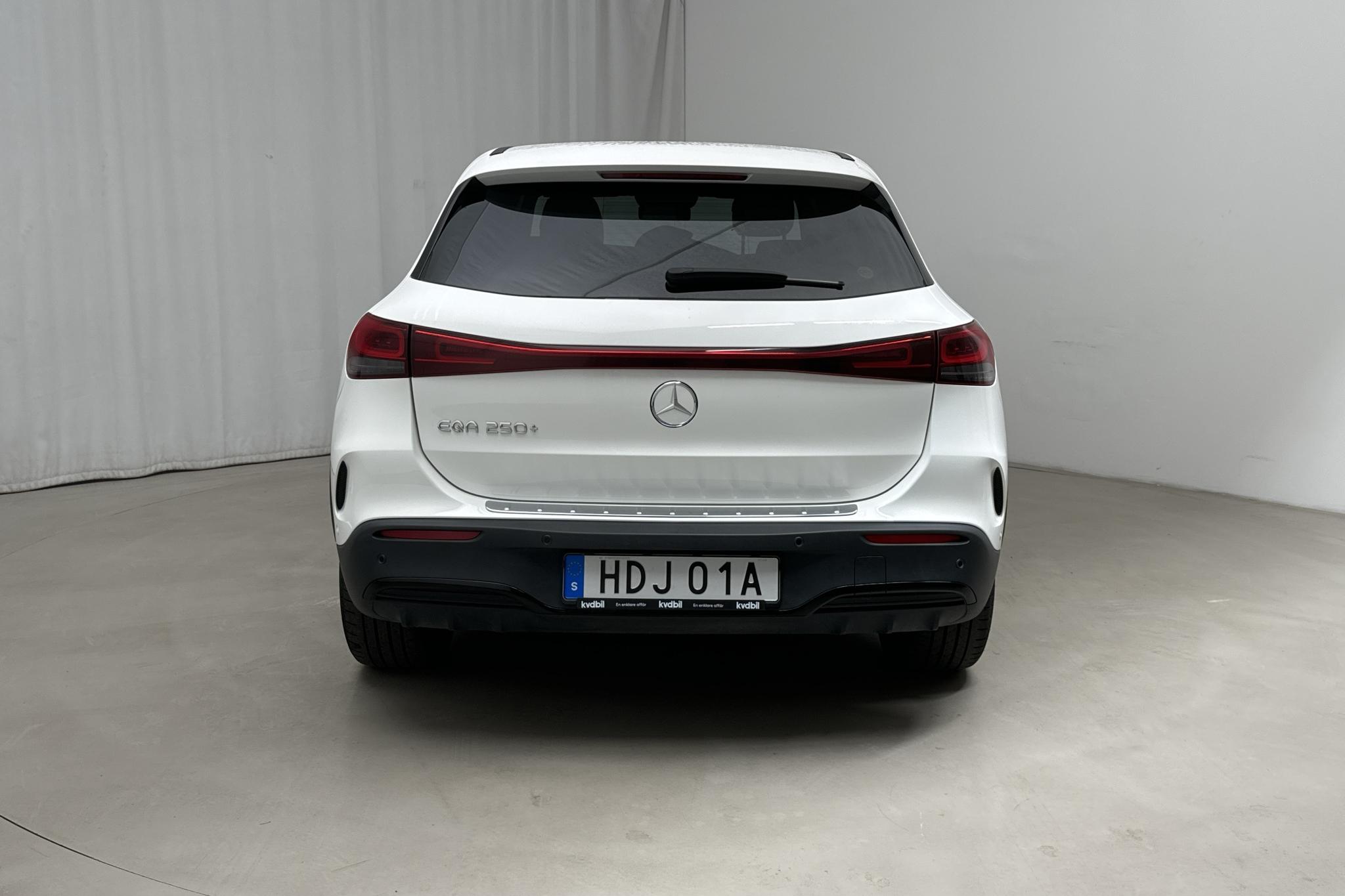 Mercedes EQA 250+ H243 (190hk) - 22 930 km - Automatyczna - biały - 2023