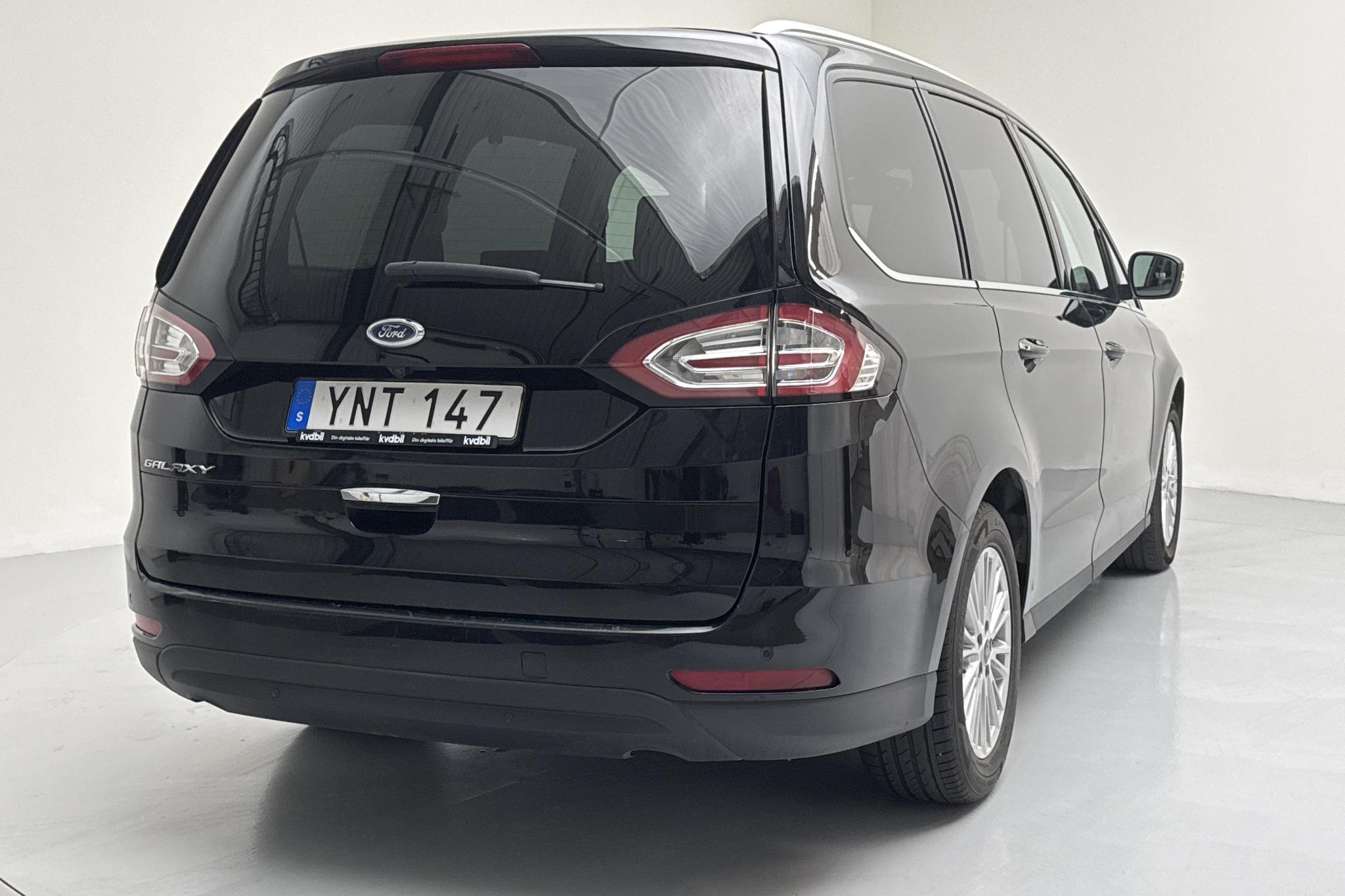 Ford Galaxy 2.0 TDCI (150hk) - 146 760 km - Automaattinen - musta - 2017