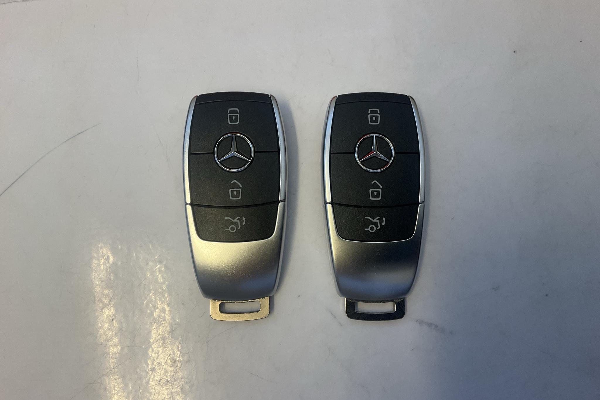 Mercedes GLE 350 de 4MATIC V167 (333hk) - 83 640 km - Automatyczna - czarny - 2022