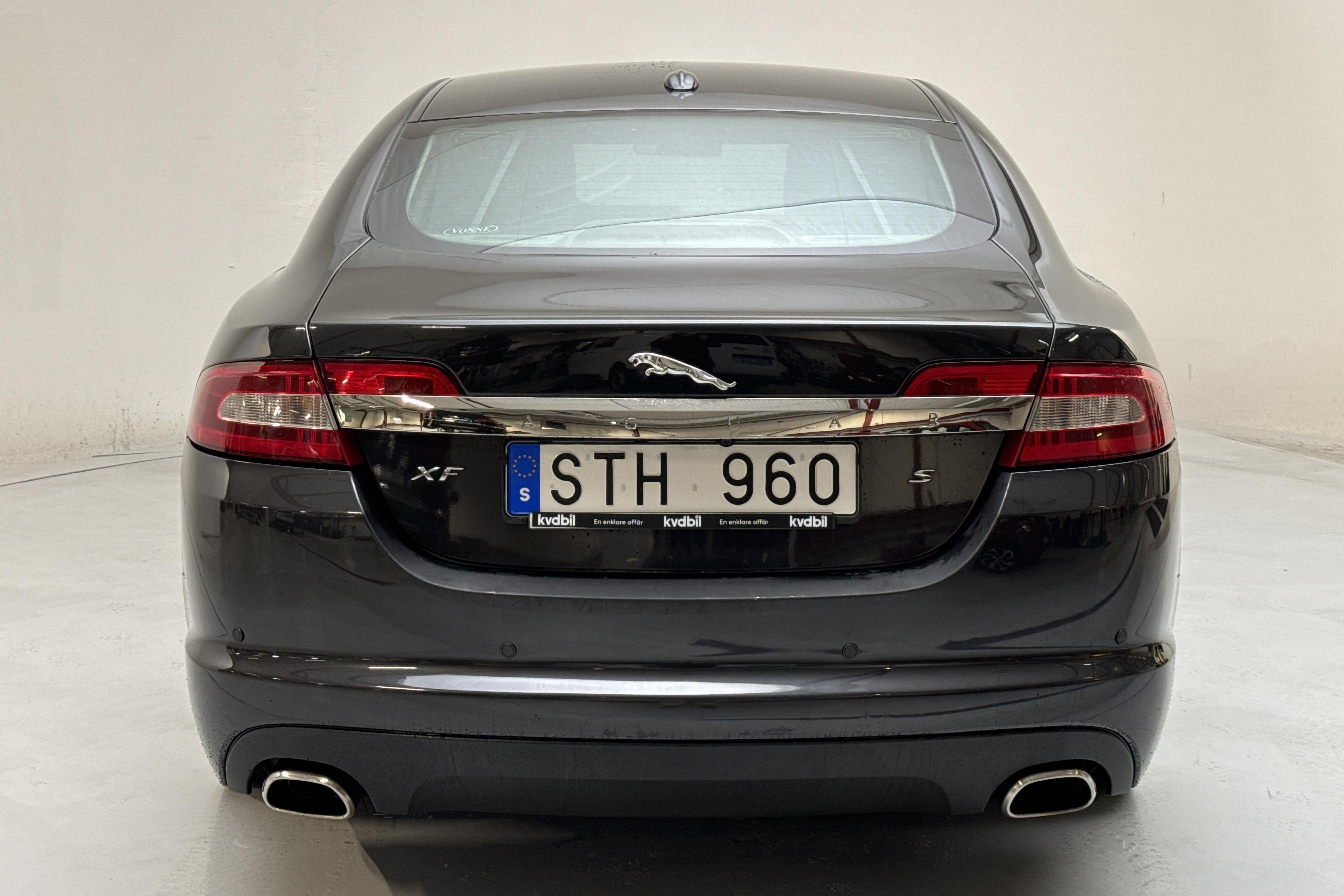 Jaguar XF 3.0 DS (275hk) - 22 528 mil - Automat - grå - 2011