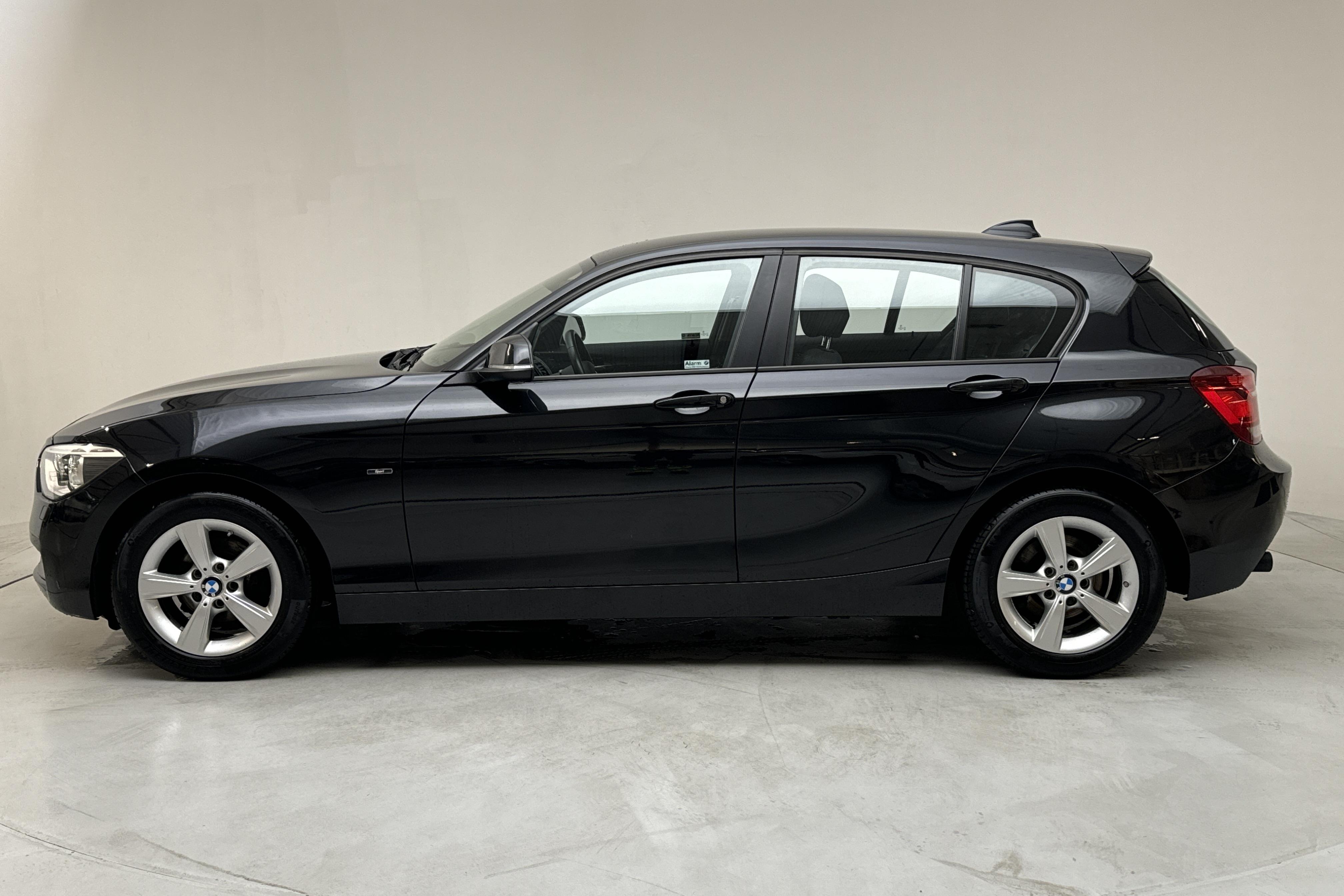 BMW 118d 5dr, F20 (143hk) - 146 510 km - Manualna - czarny - 2014