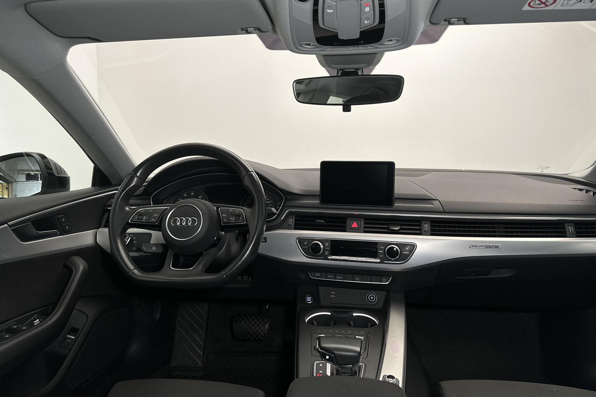 Audi A5 2.0 TFSI Sportback quattro (252hk) - 122 570 km - Automaattinen - musta - 2018