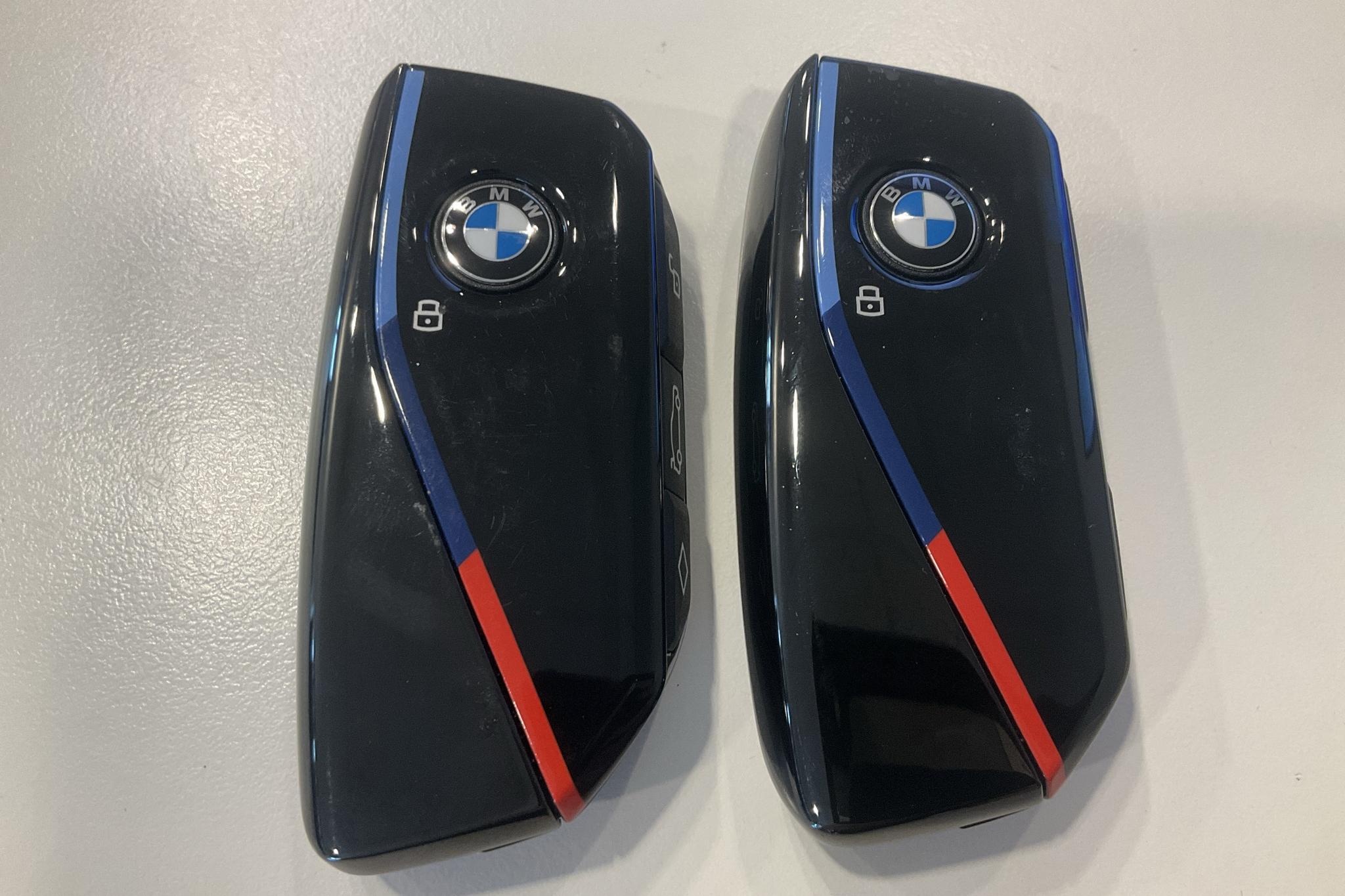 BMW iX M60, I20 (620hk) - 4 481 mil - Automat - blå - 2023