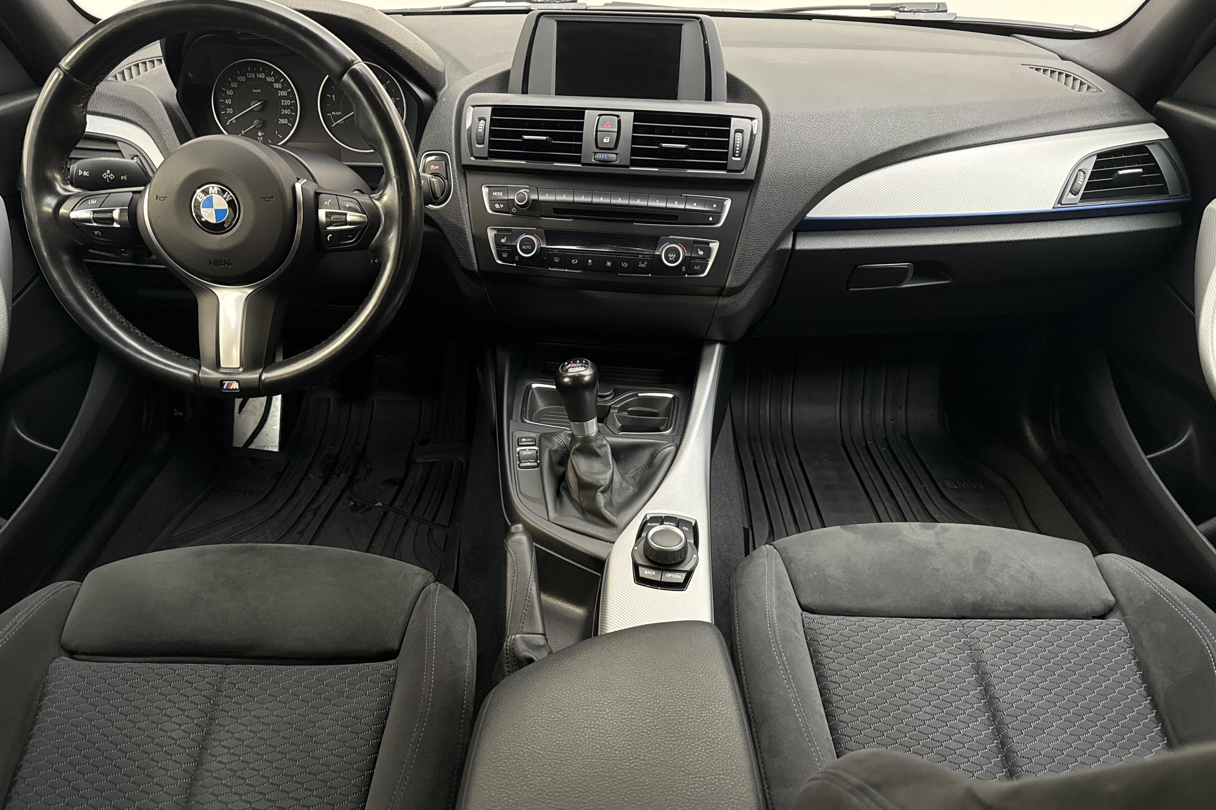 BMW 116i 5dr, F20 (136hk) - 145 080 km - Manuaalinen - valkoinen - 2015