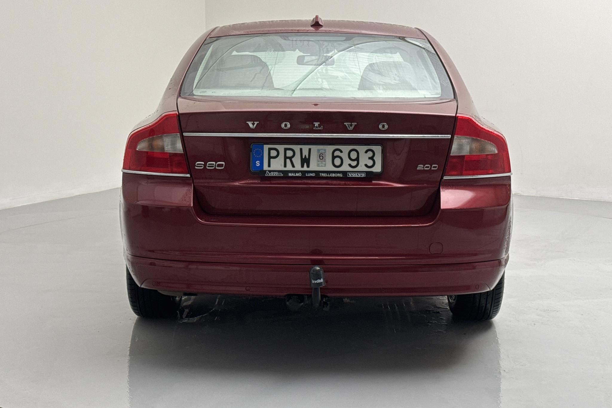 Volvo S80 2.0D (136hk) - 268 140 km - Manuaalinen - punainen - 2010