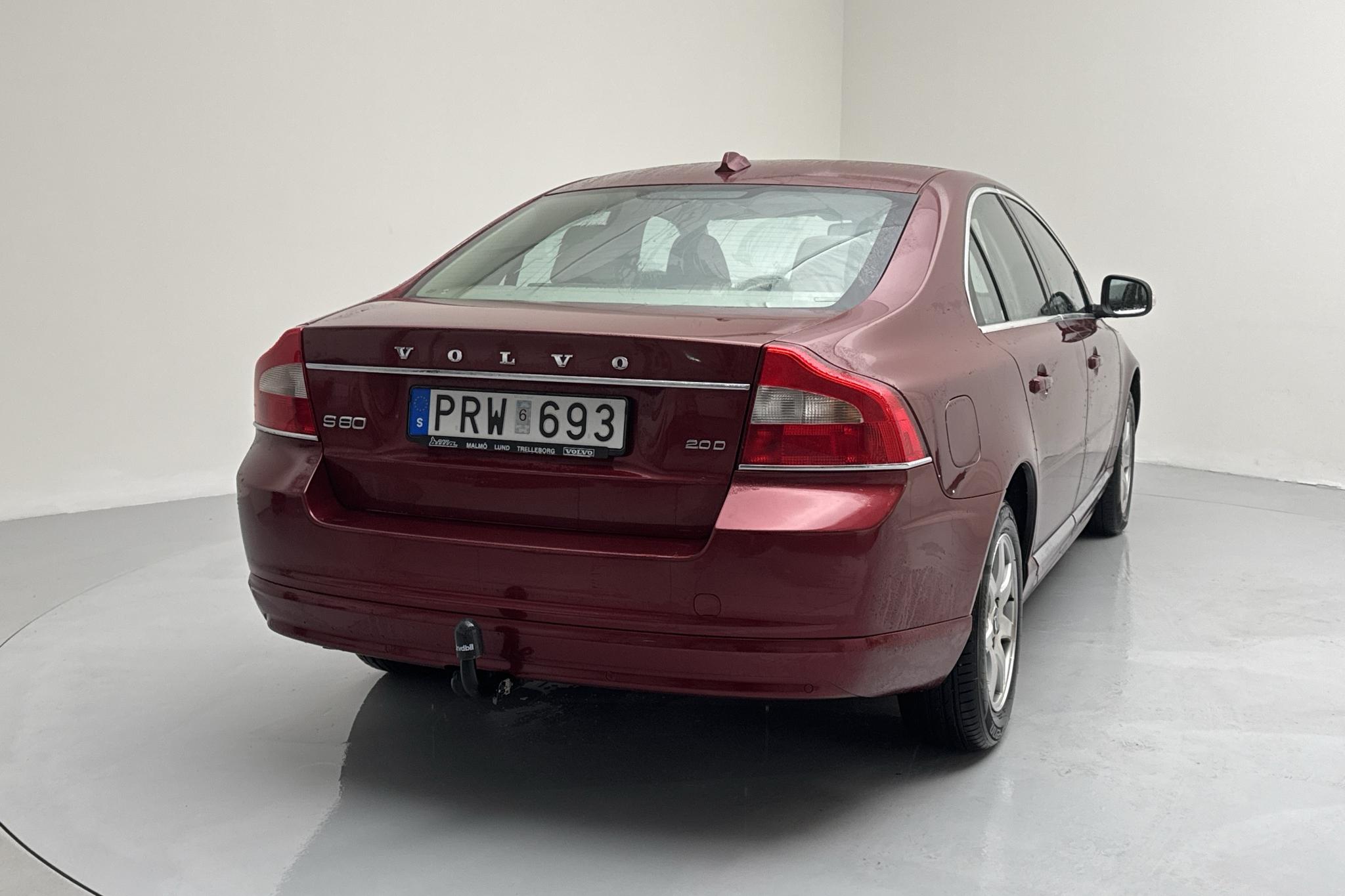 Volvo S80 2.0D (136hk) - 268 140 km - Käsitsi - punane - 2010