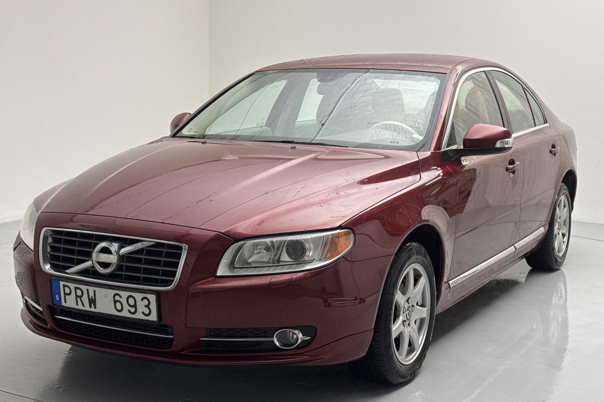 Volvo S80 2.0D (136hk) - 268 140 km - Käsitsi - punane - 2010