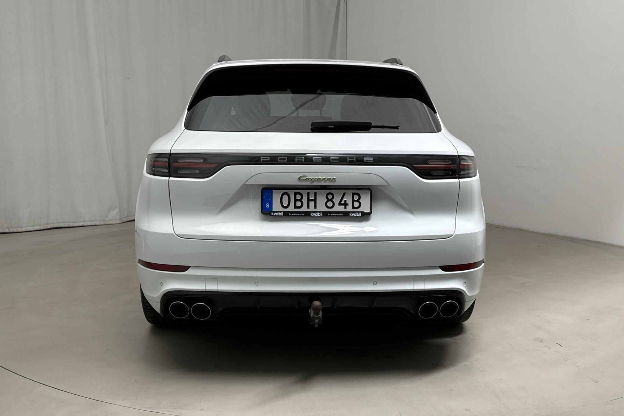 Porsche Cayenne E-hybrid (462hk) - 74 190 km - Automaattinen - valkoinen - 2020