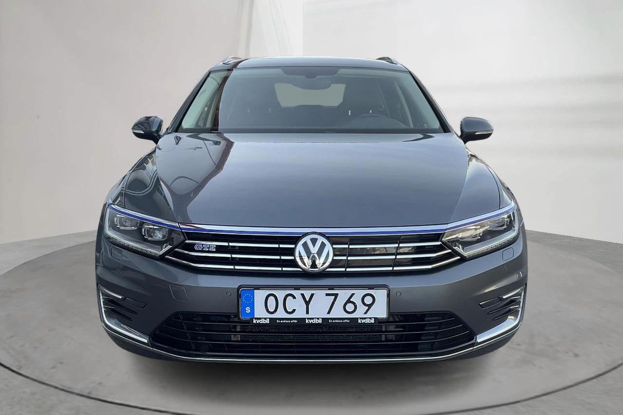 VW Passat 1.4 Plug-in-Hybrid Sportscombi (218hk) - 126 950 km - Automatic - Dark Grey - 2017