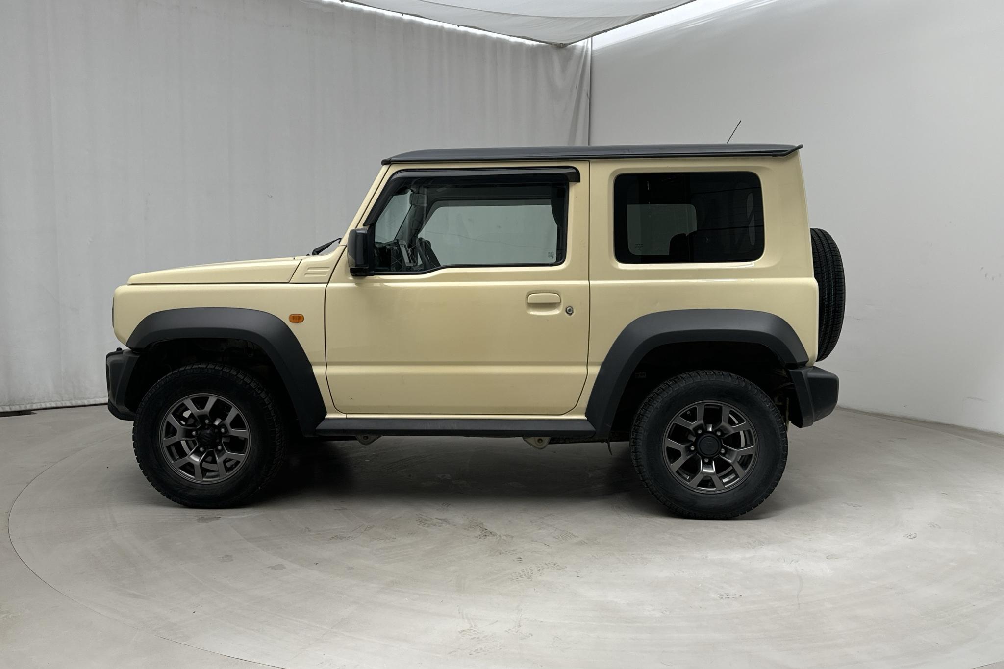 Suzuki Jimny 1.5 4X4 (102hk) - 72 610 km - Automatyczna - brązowy - 2020