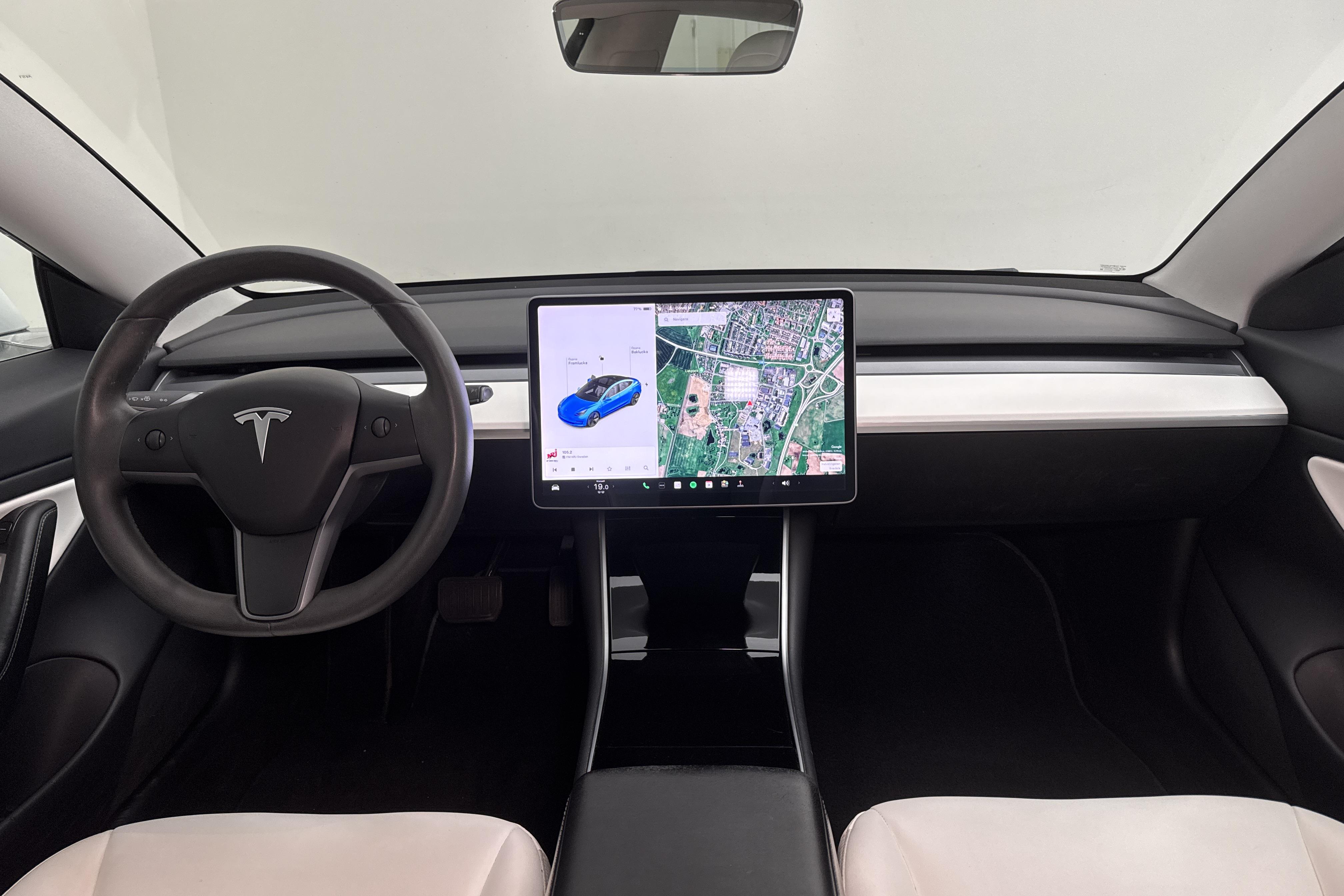 Tesla Model 3 Long Range Dual Motor AWD - 172 680 km - Automatic - white - 2020