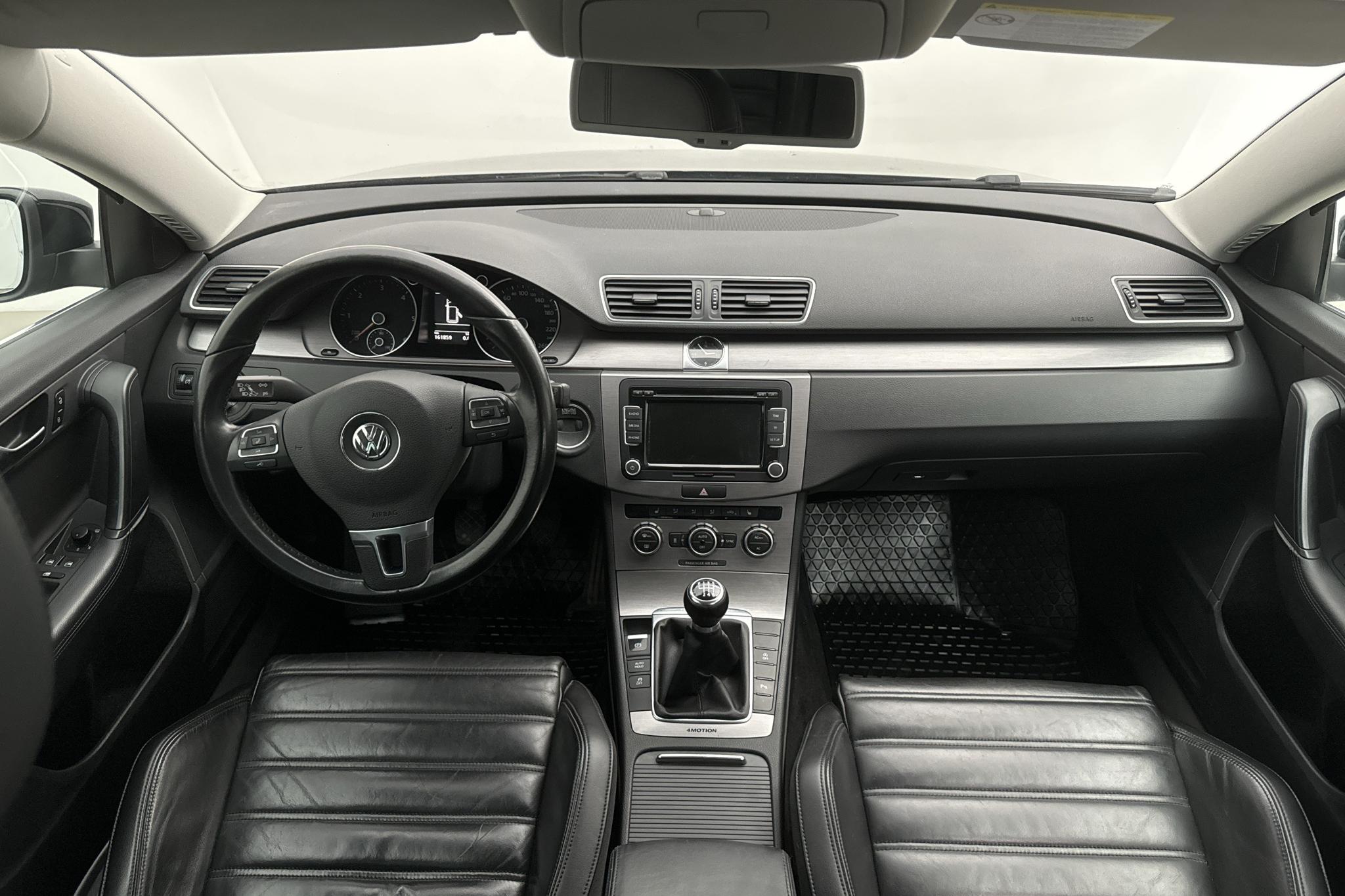 VW Passat 2.0 TDI BlueMotion Technology Variant 4Motion (140hk) - 161 860 km - Manualna - czarny - 2012