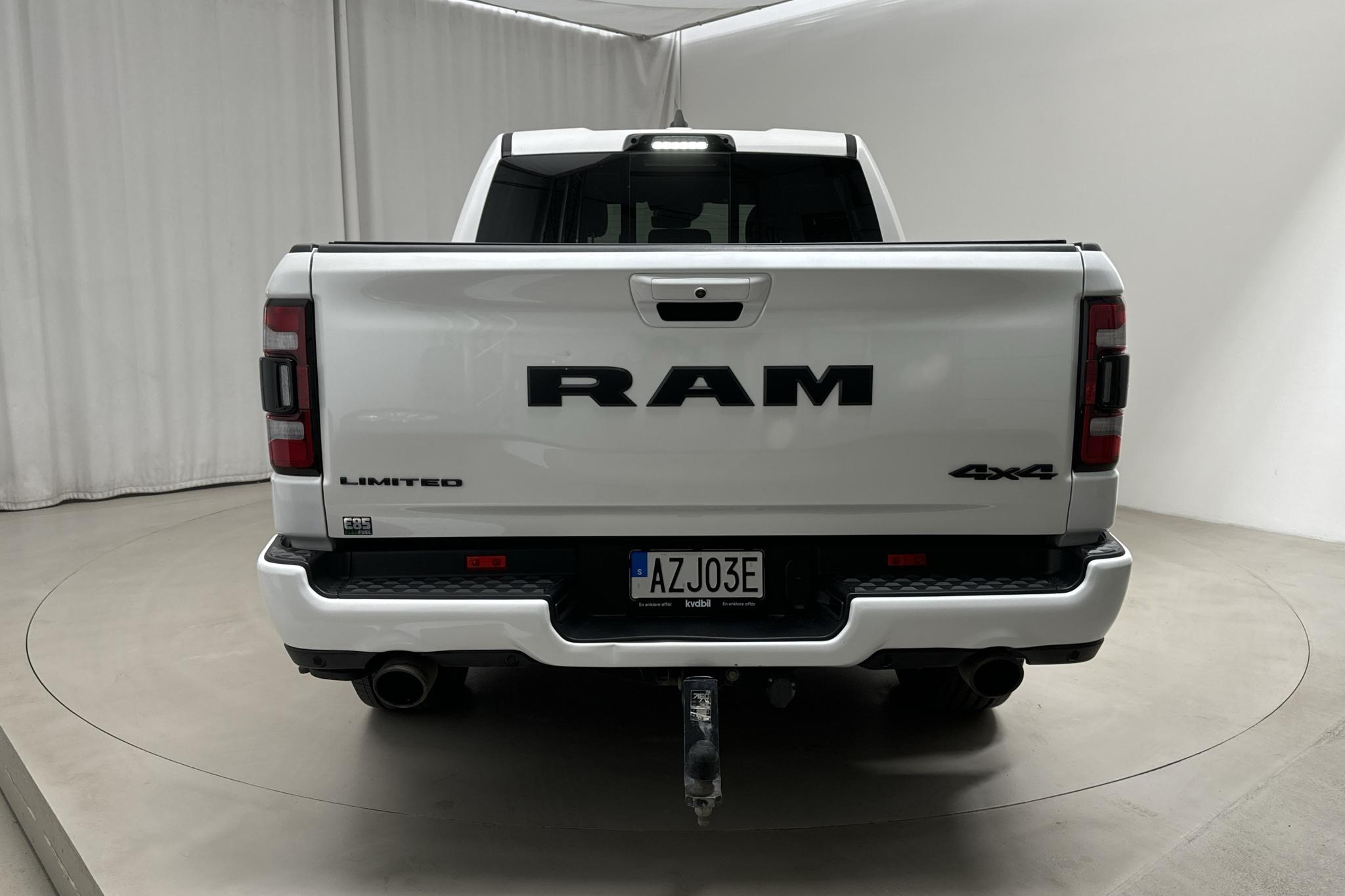 Dodge RAM 1500 5.7 (395hk) - 4 842 mil - Automat - vit - 2021