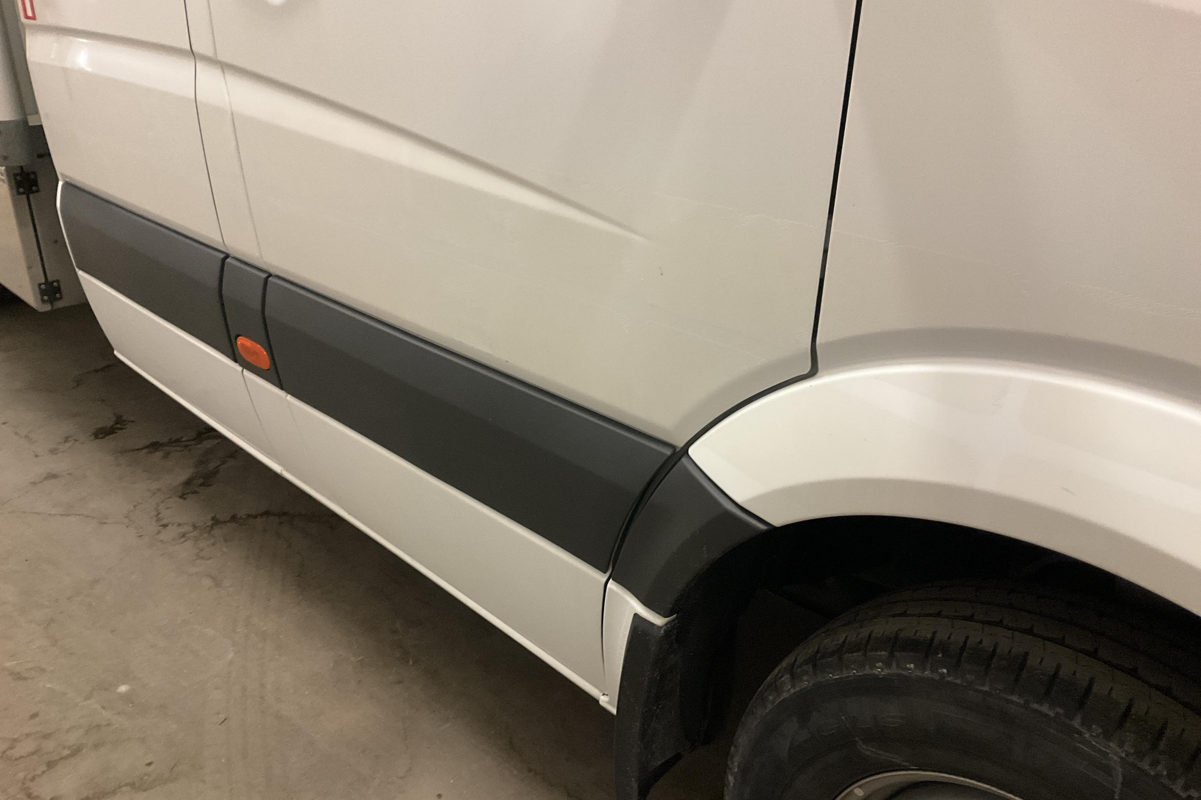 Mercedes Sprinter 519 CDI - 127 949 km - Käsitsi - valge - 2016