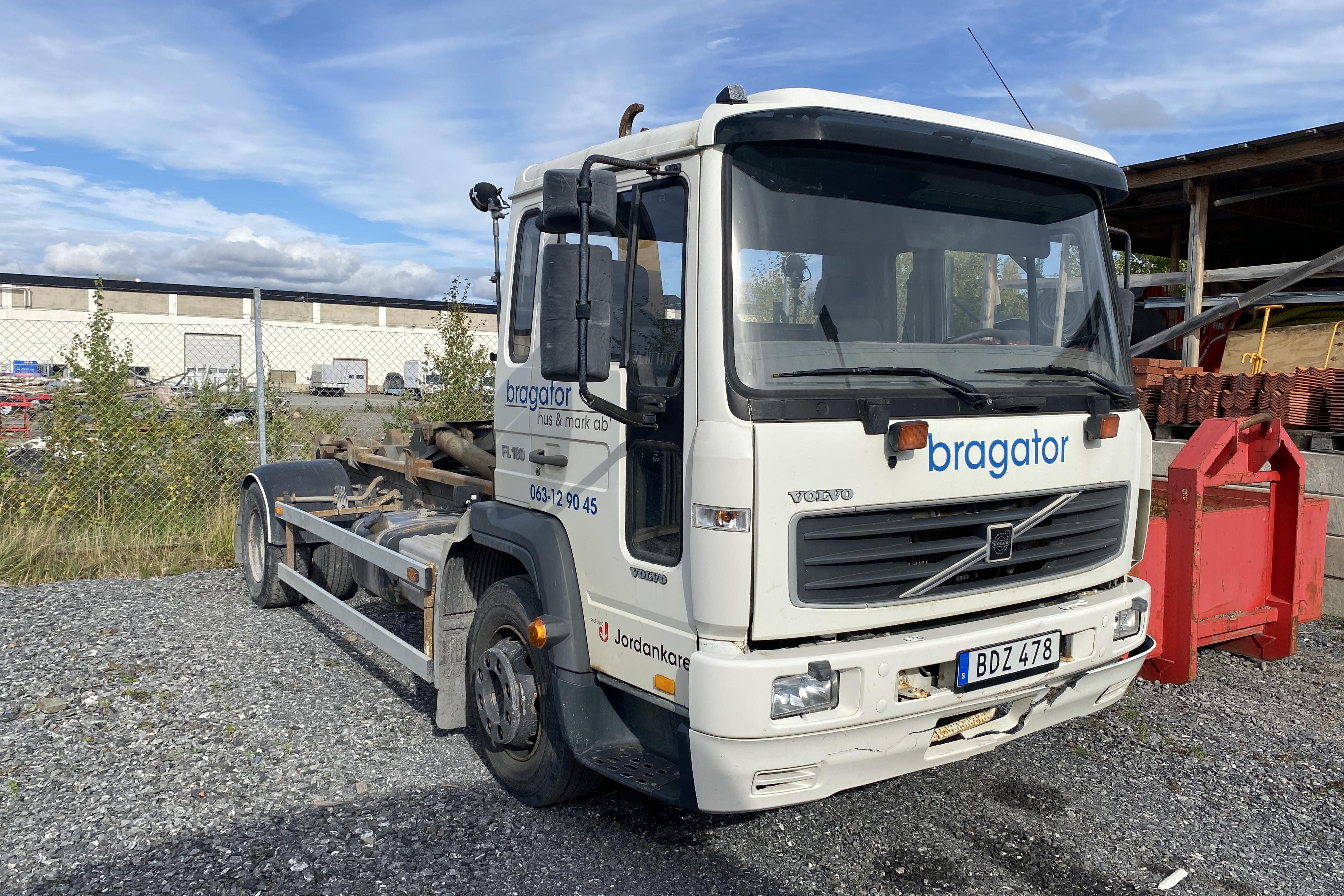 VOLVO FL6 - 222 665 km - Manuell - 2001