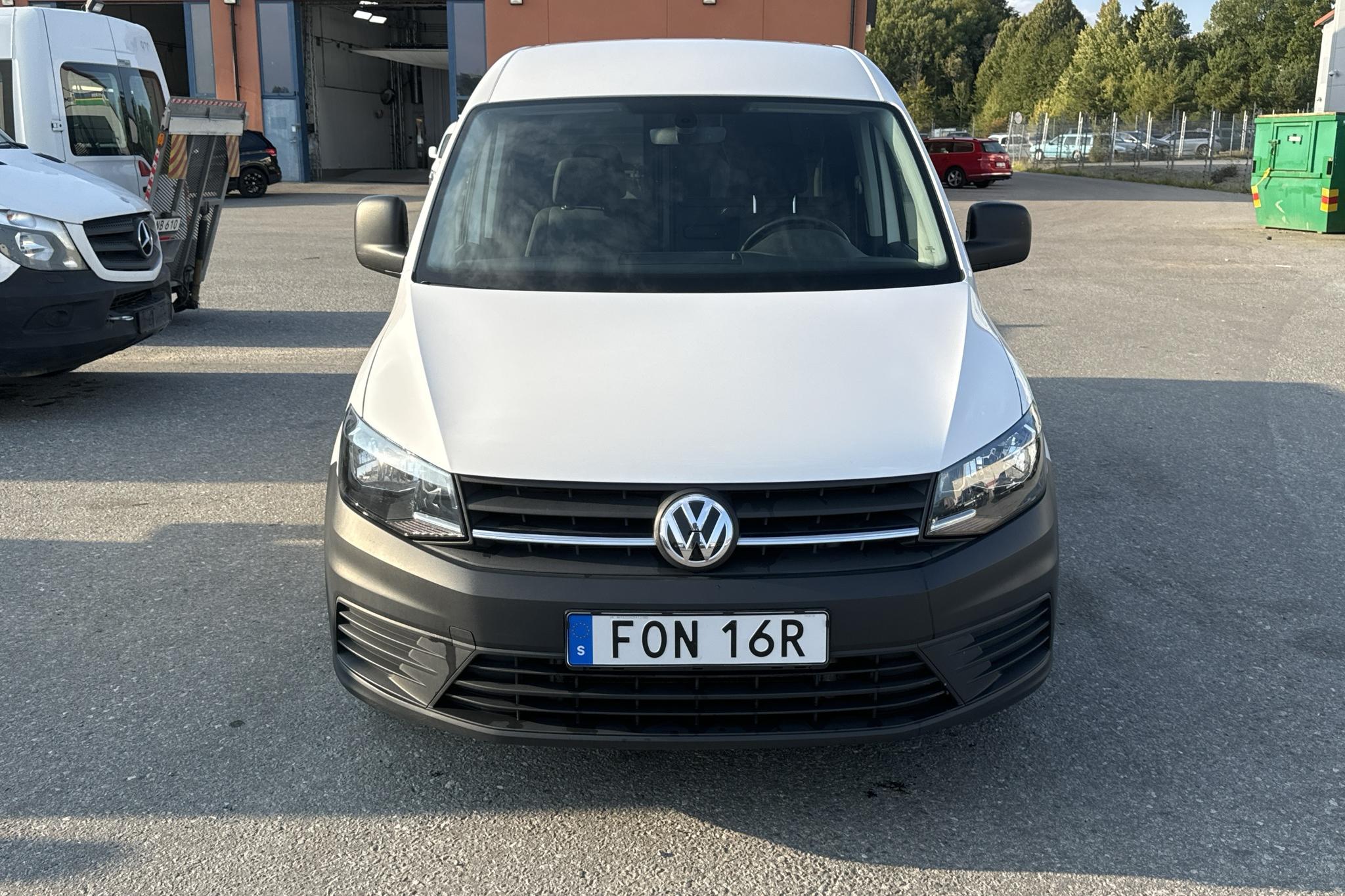 VW Caddy 2.0 TDI Skåp (102hk) - 43 100 km - Automaattinen - valkoinen - 2019